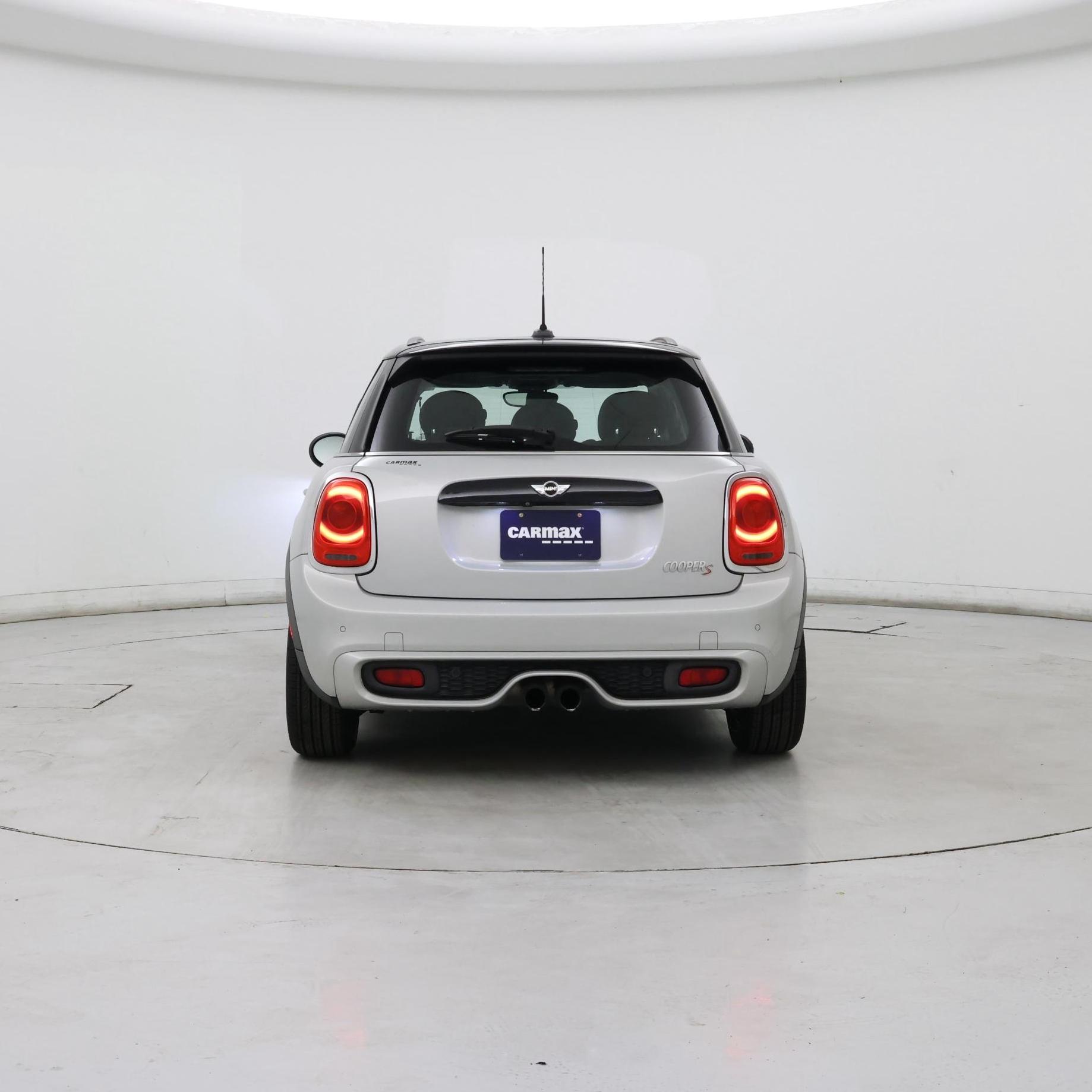 Thumbnail: 2016 MINI Cooper Hardtop - 6