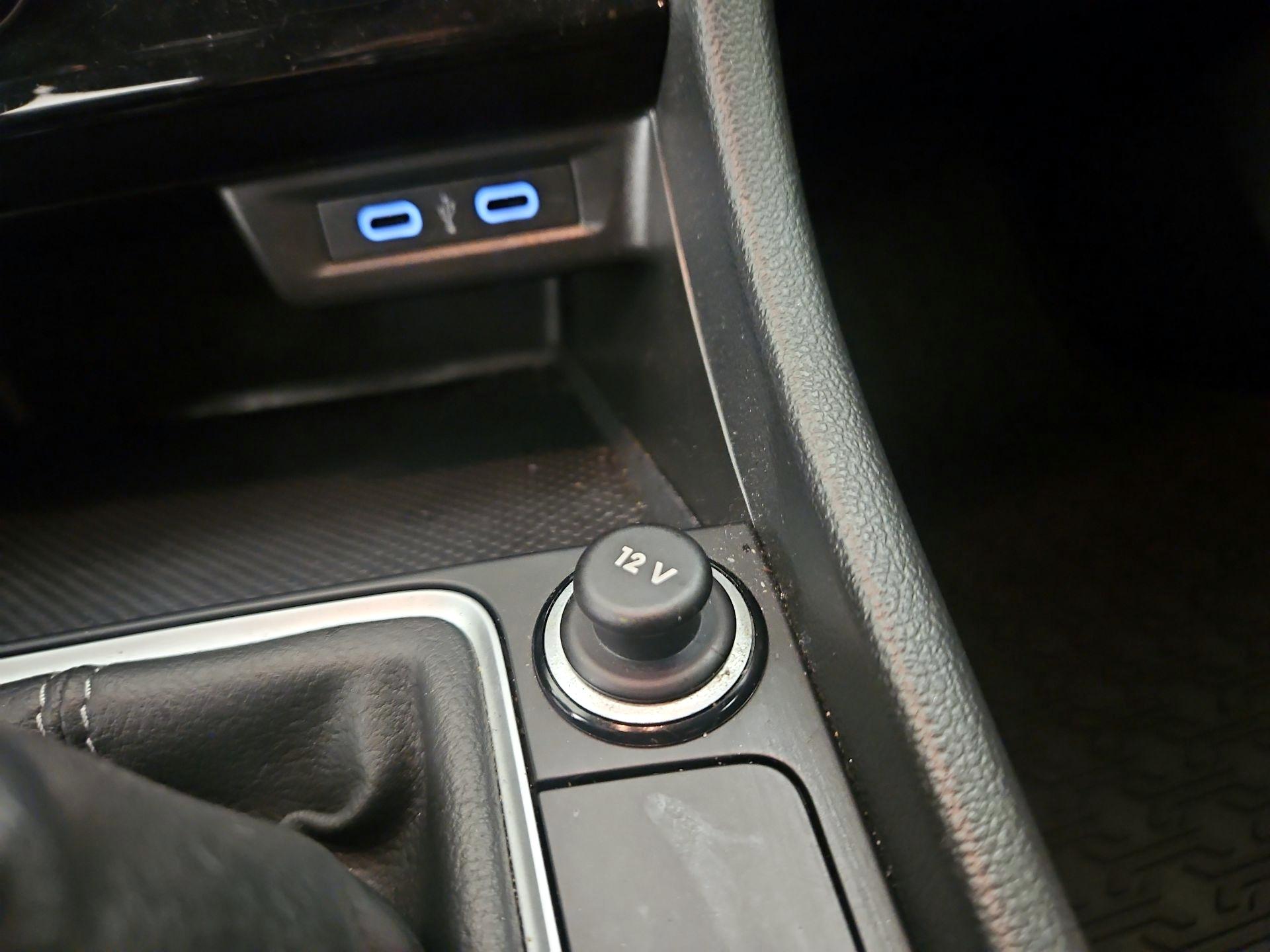 Thumbnail: 2020 Volkswagen Jetta - 17