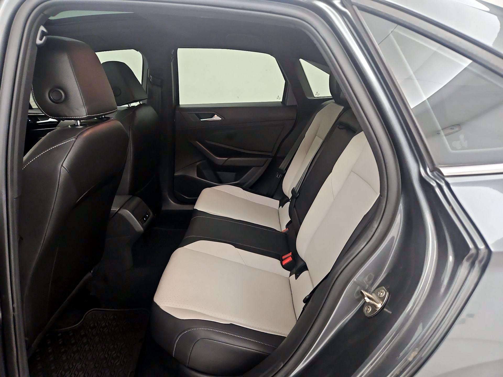 Thumbnail: 2020 Volkswagen Jetta - 19