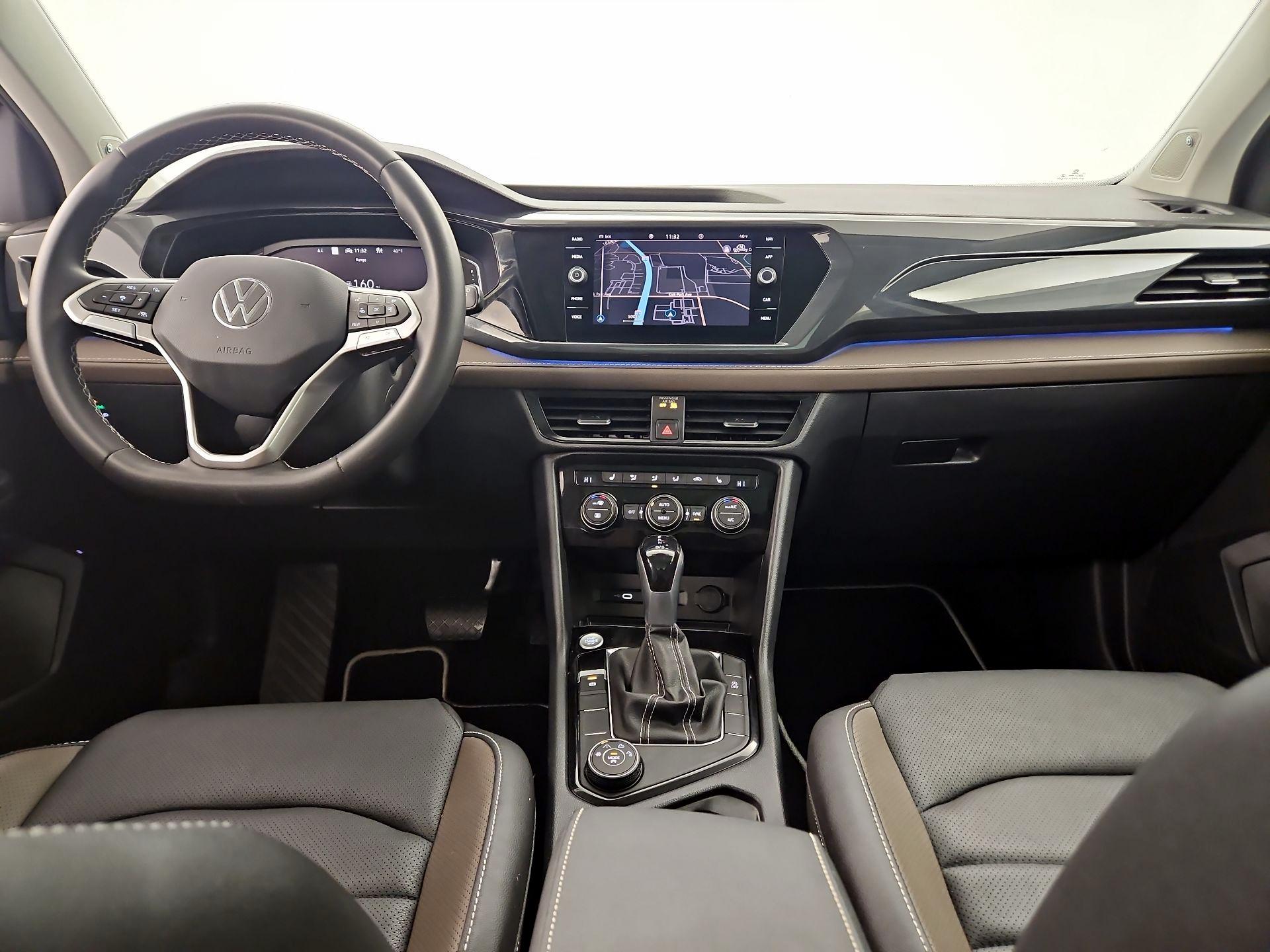 Thumbnail: 2023 Volkswagen Taos - 9