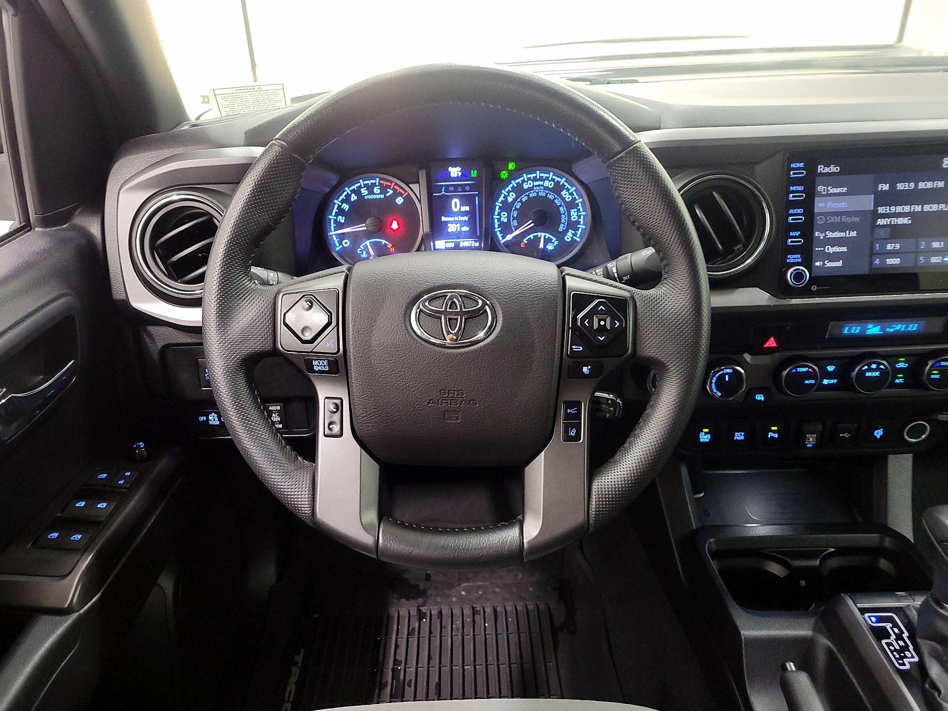 Thumbnail: 2021 Toyota Tacoma - 10