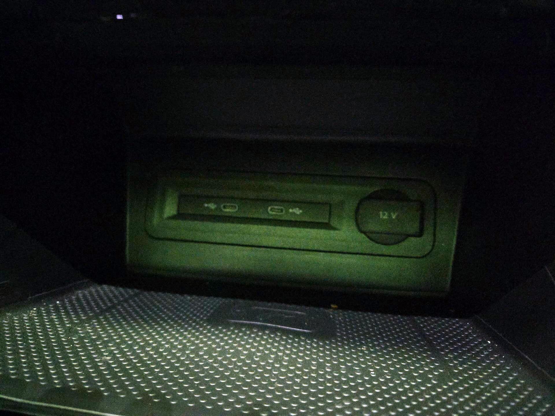 Thumbnail: 2023 Volkswagen Atlas - 19