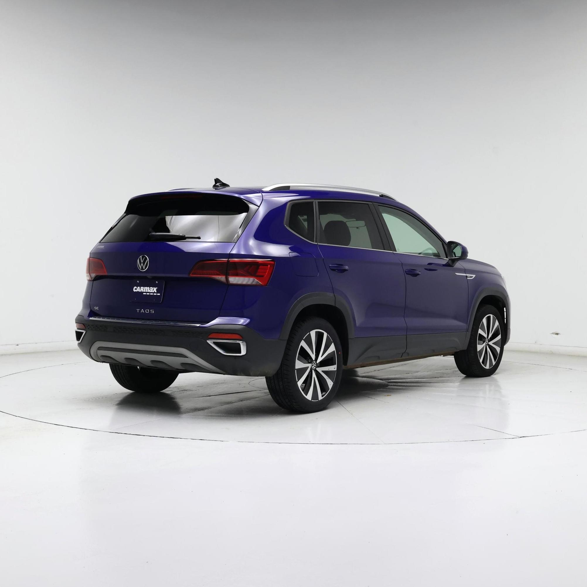 Thumbnail: 2023 Volkswagen Taos - 8