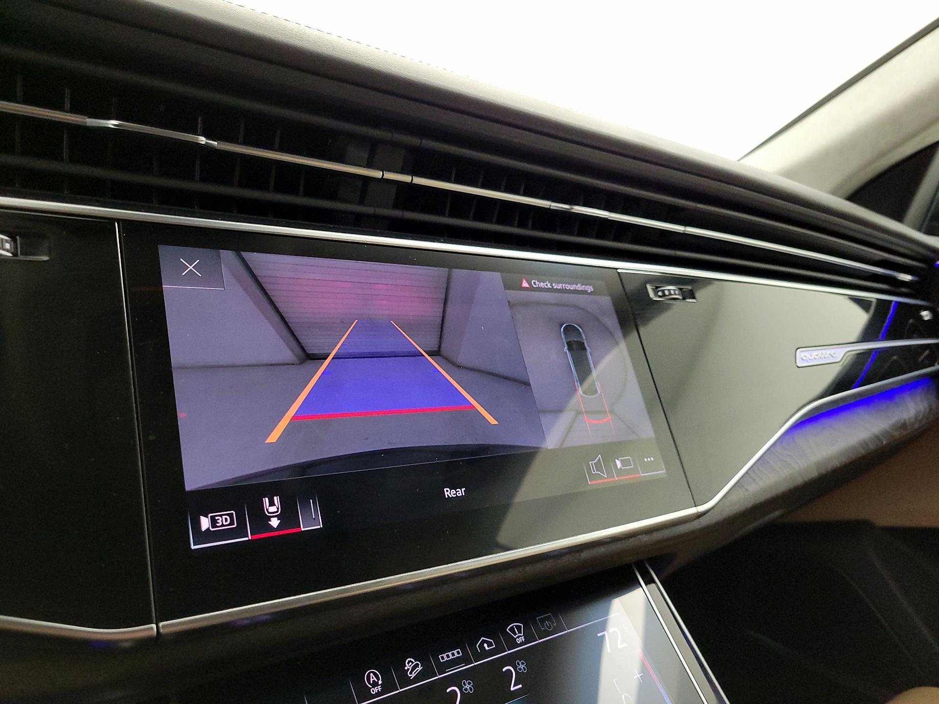 Thumbnail: 2022 Audi Q8 - 14