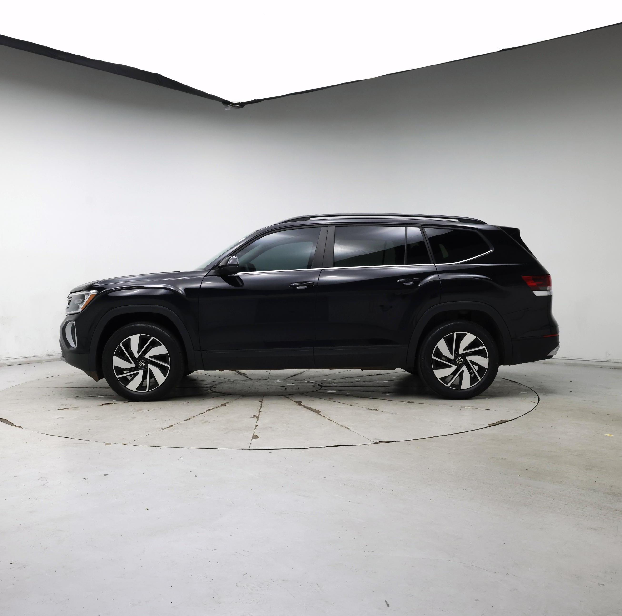 Thumbnail: 2024 Volkswagen Atlas - 3