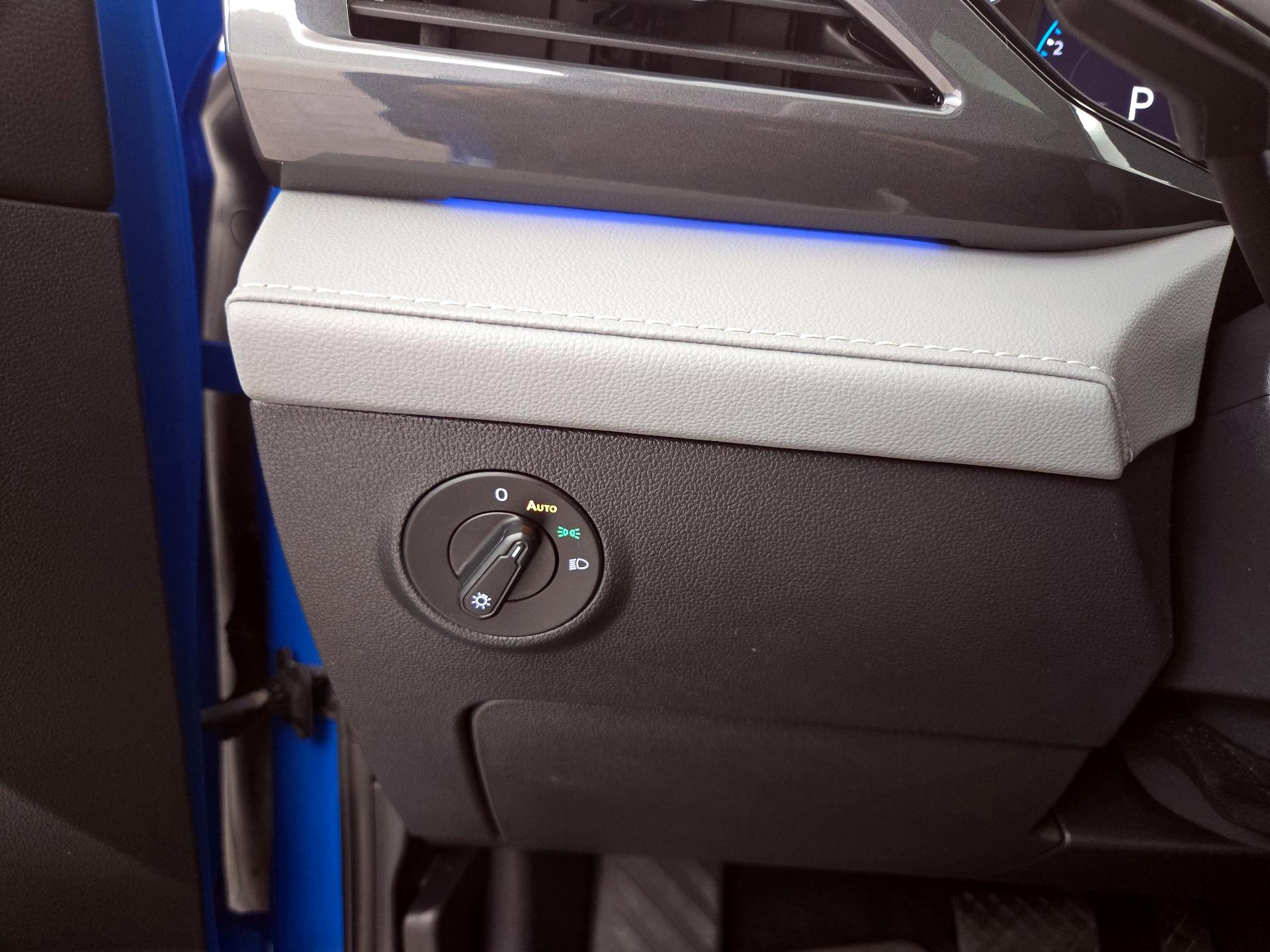 Thumbnail: 2023 Volkswagen Taos - 13