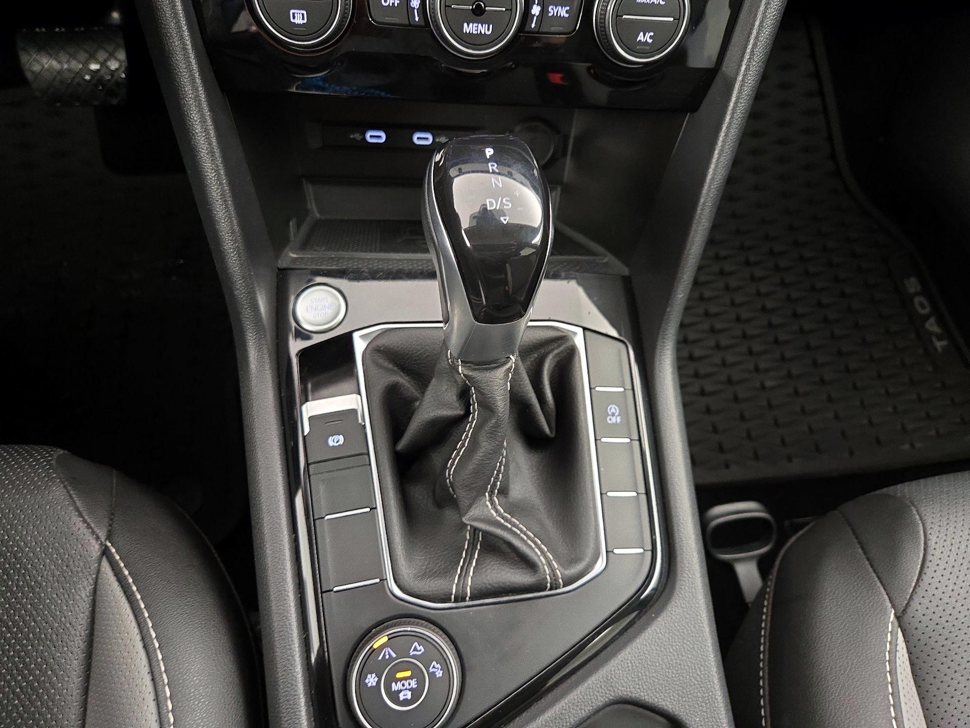 Thumbnail: 2023 Volkswagen Taos - 18