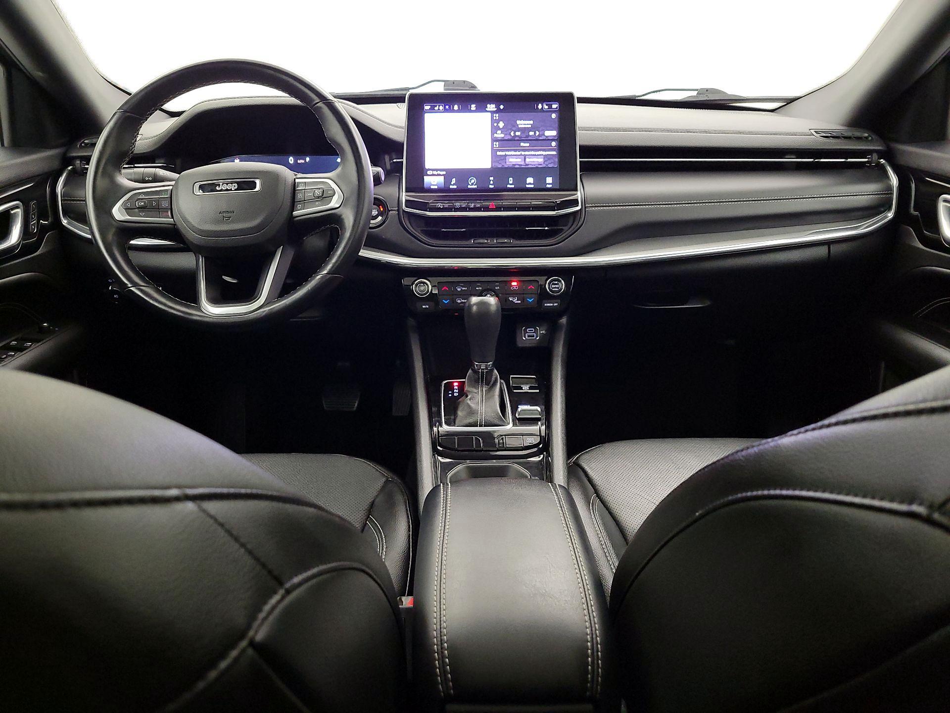 Thumbnail: 2022 Jeep Compass - 9