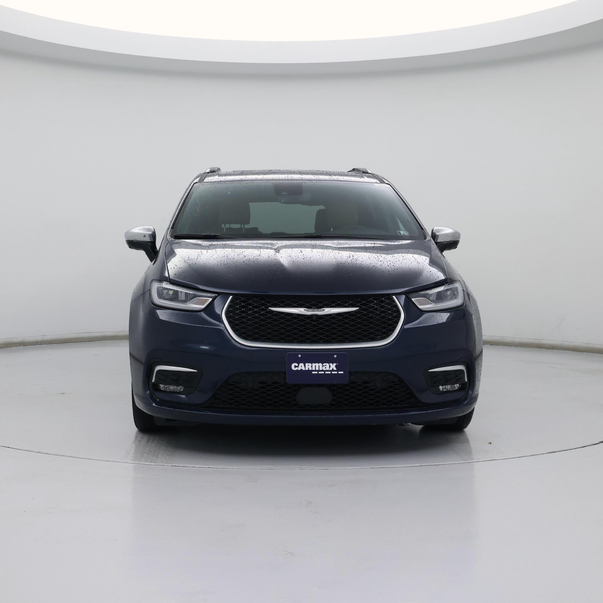 Thumbnail: 2023 Chrysler Pacifica - 5