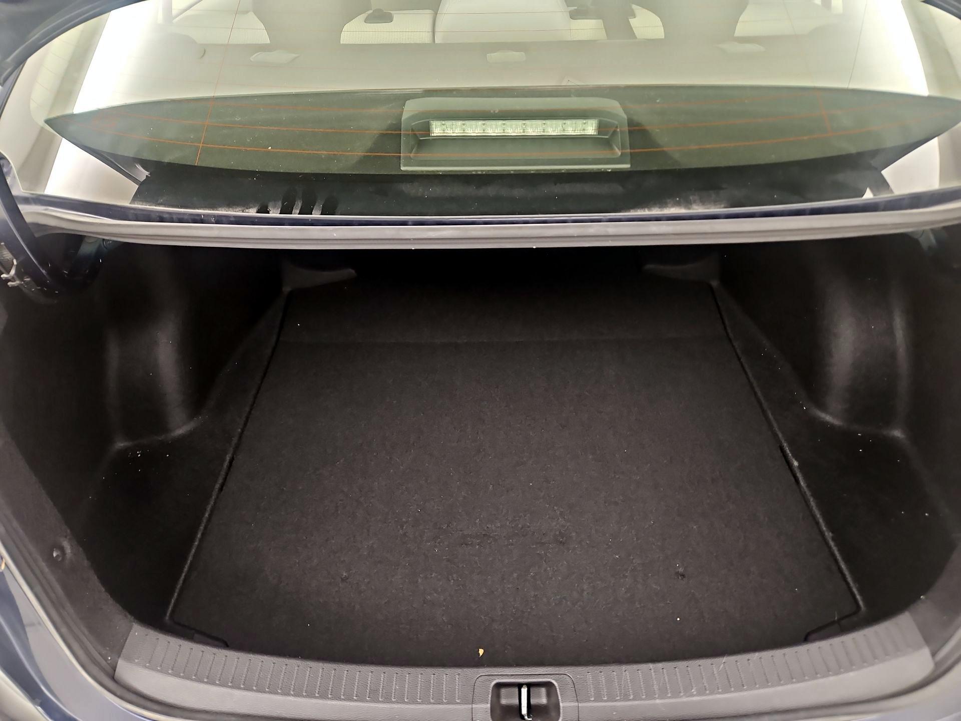 Thumbnail: 2023 Toyota Corolla - 20