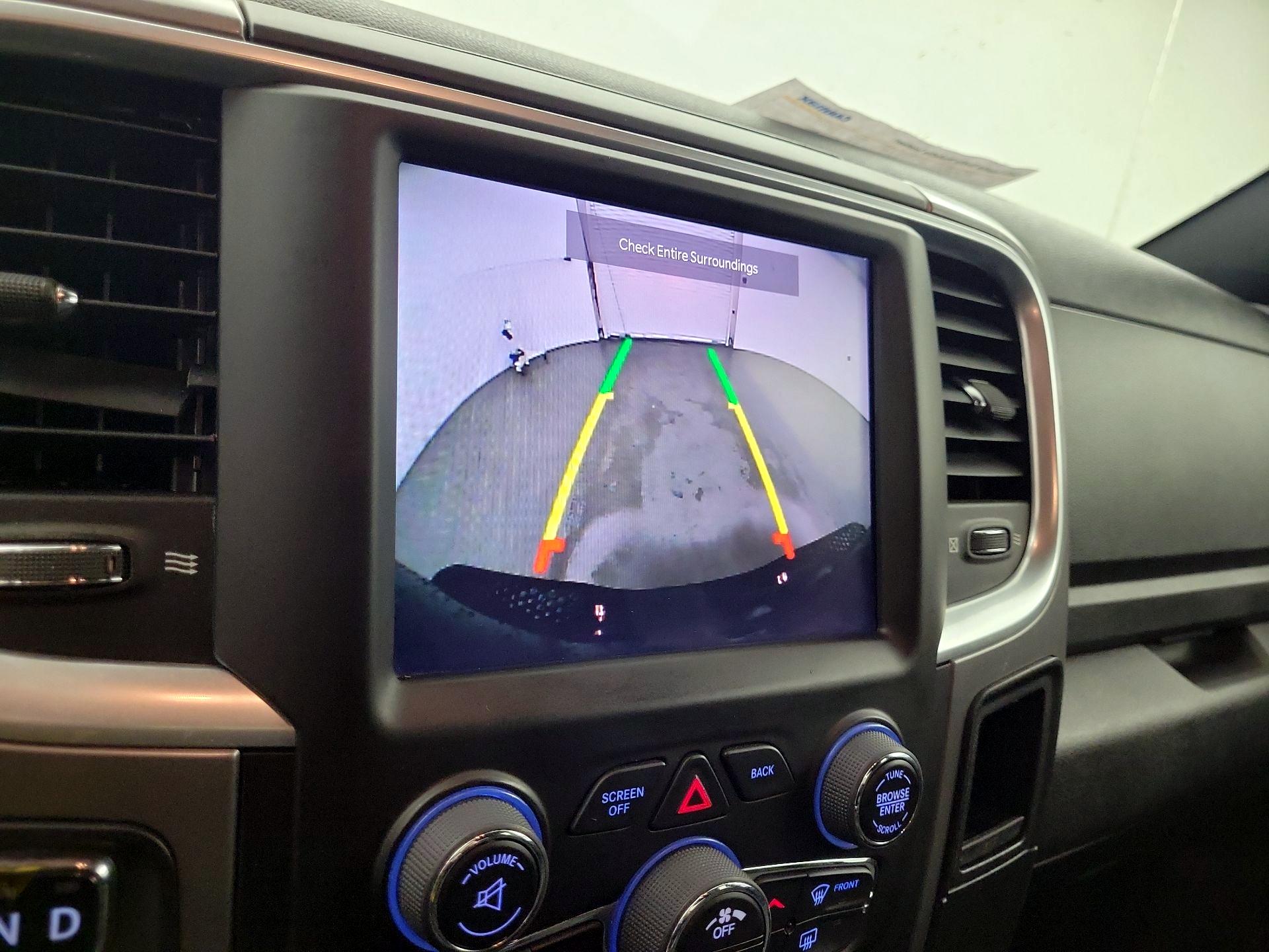 Thumbnail: 2022 RAM 1500 Classic - 14