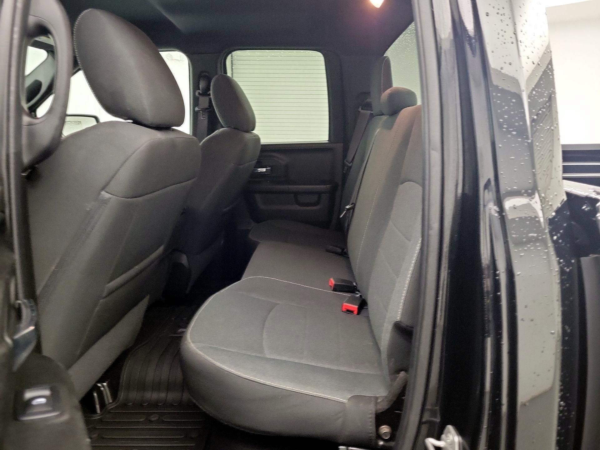 Thumbnail: 2022 RAM 1500 Classic - 19