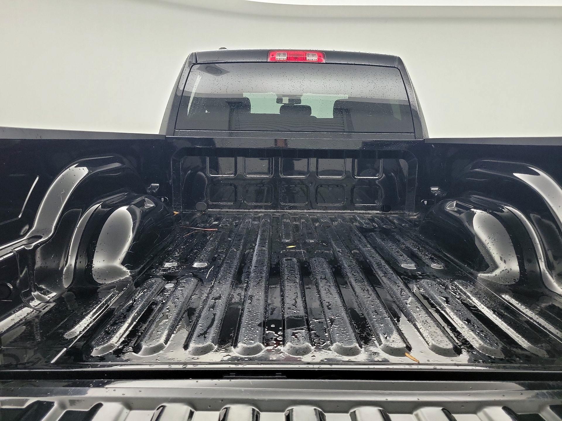 Thumbnail: 2022 RAM 1500 Classic - 20