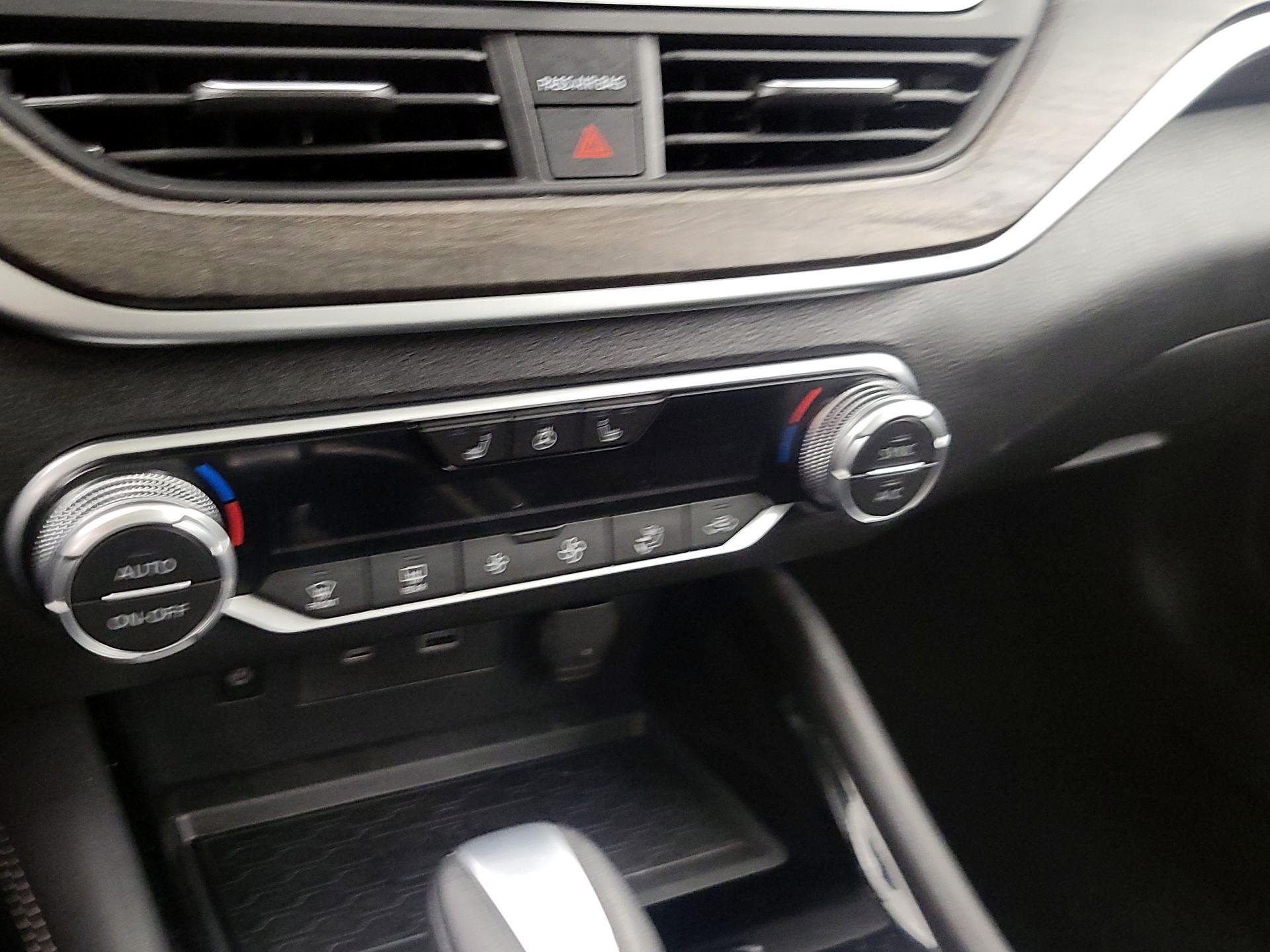 Thumbnail: 2023 Nissan Altima - 17