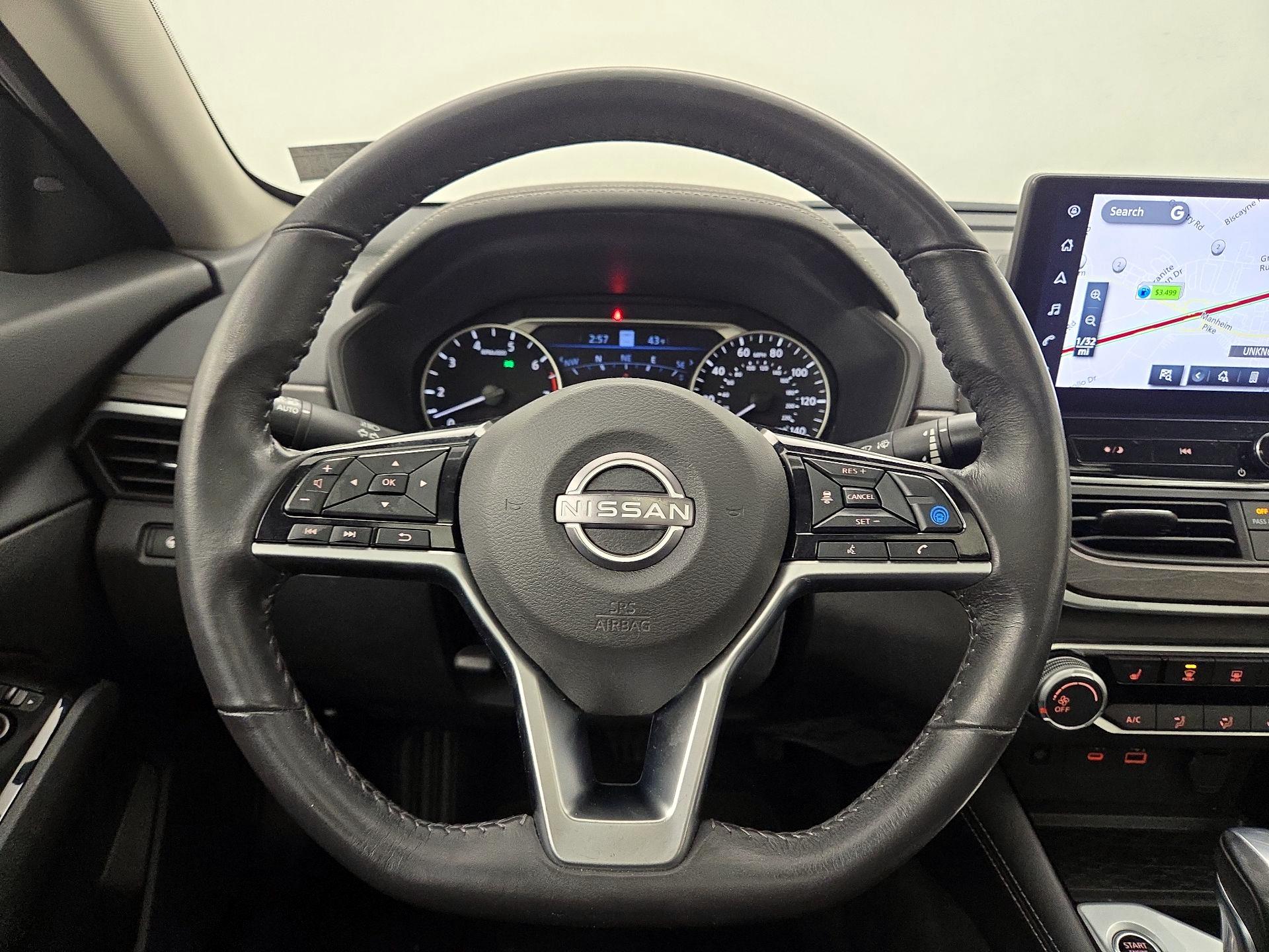 Thumbnail: 2023 Nissan Altima - 10