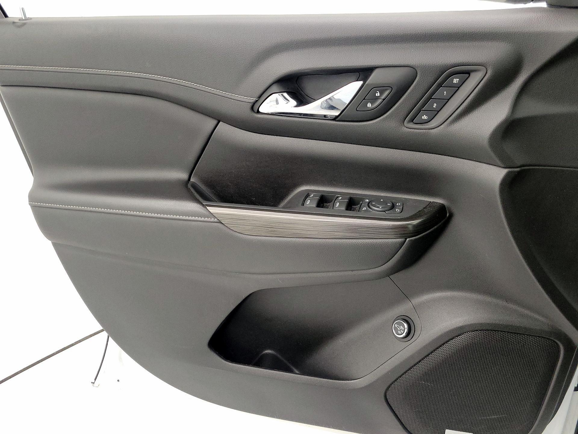 Thumbnail: 2023 GMC Acadia - 12