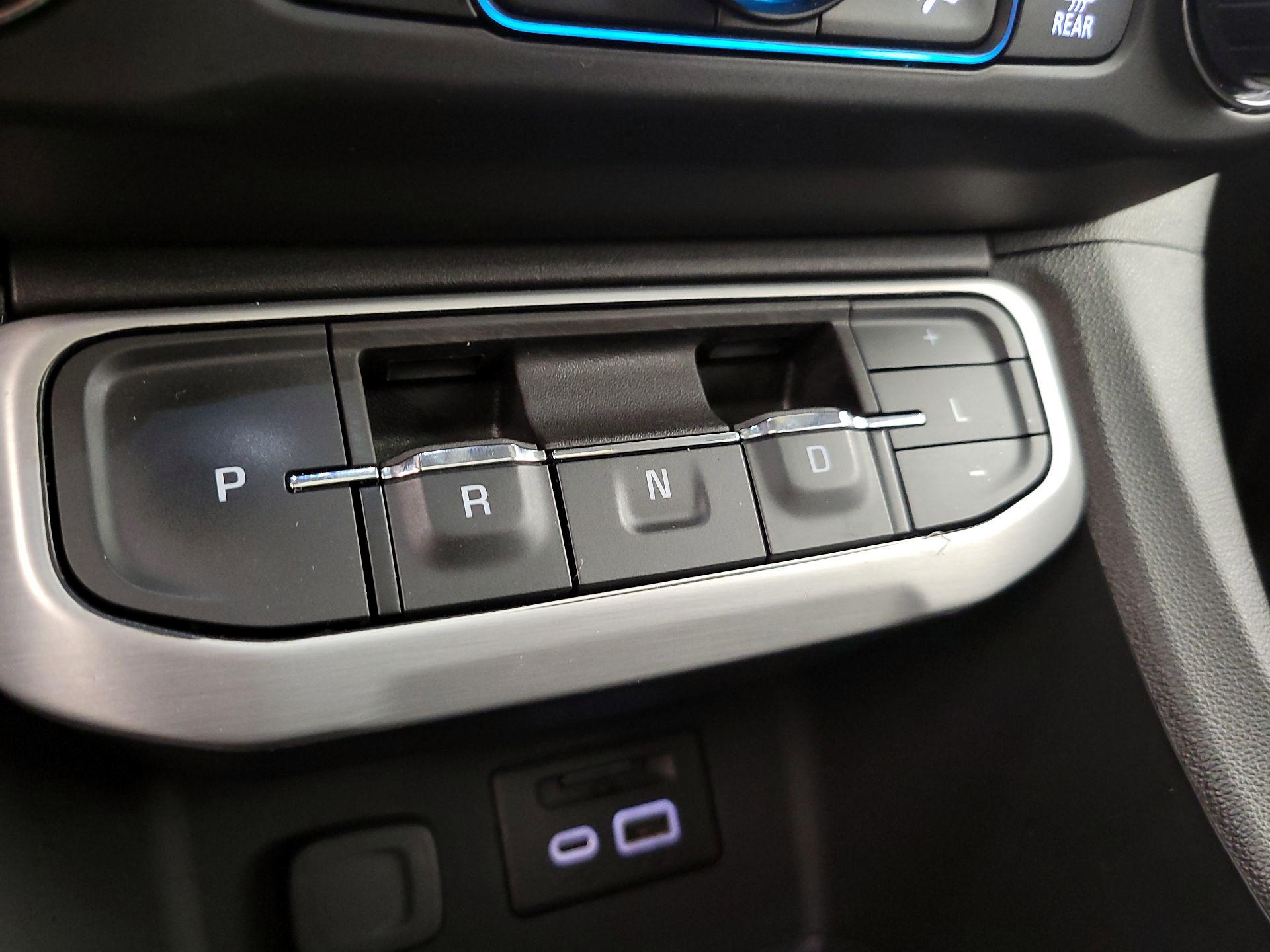 Thumbnail: 2023 GMC Acadia - 18