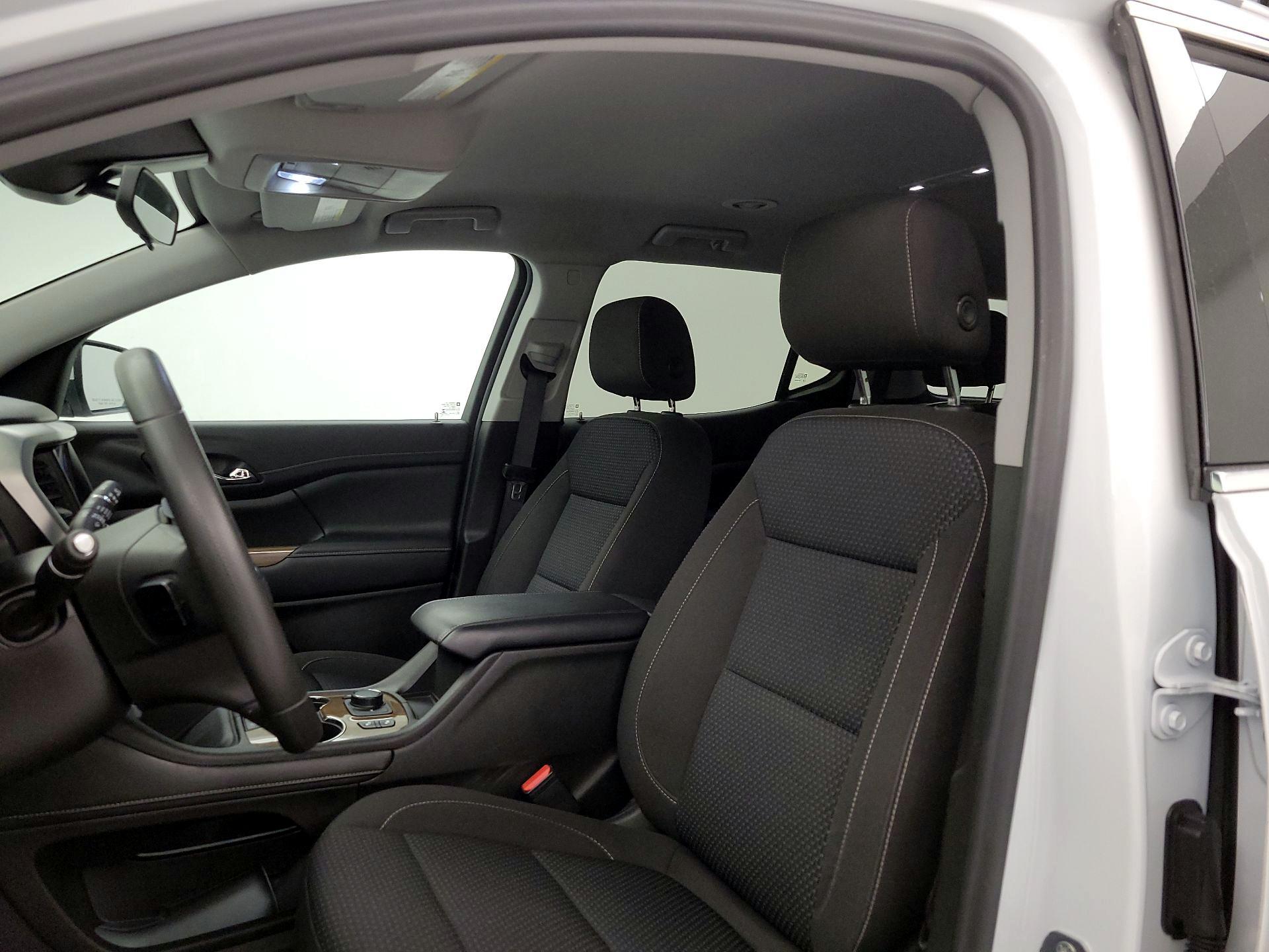 Thumbnail: 2022 GMC Acadia - 11