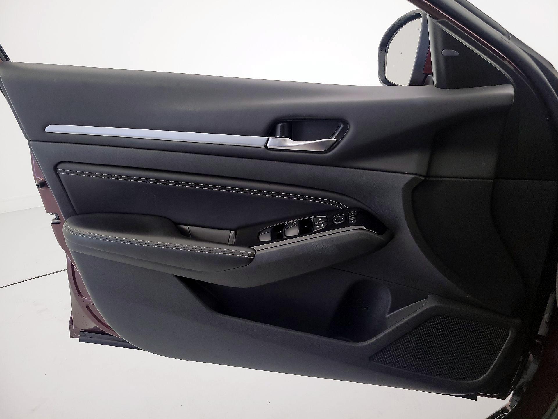 Thumbnail: 2023 Nissan Altima - 12