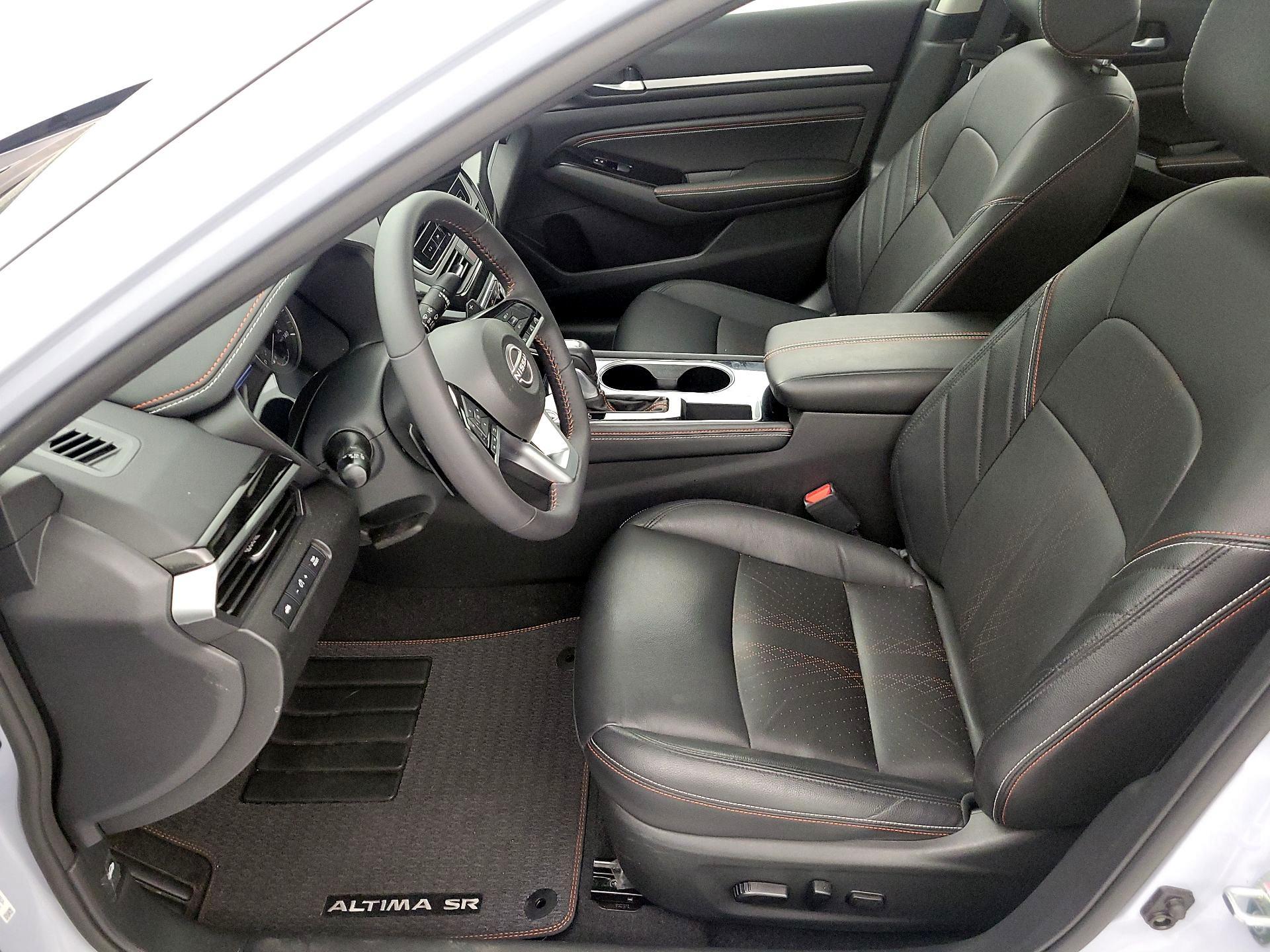 Thumbnail: 2023 Nissan Altima - 11