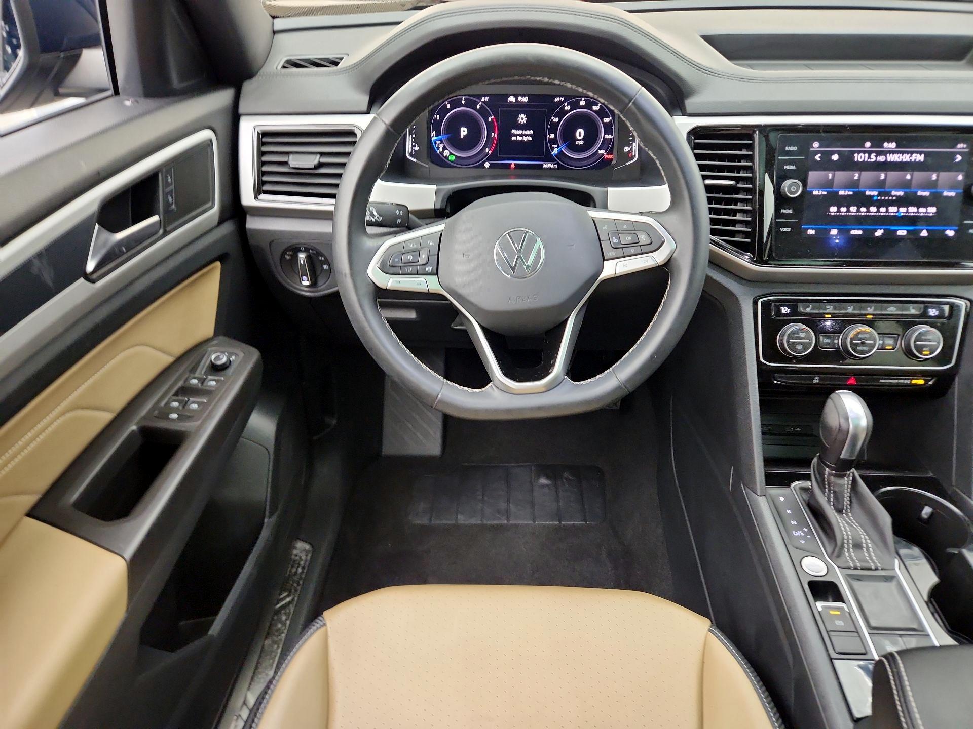 Thumbnail: 2022 Volkswagen Atlas - 10