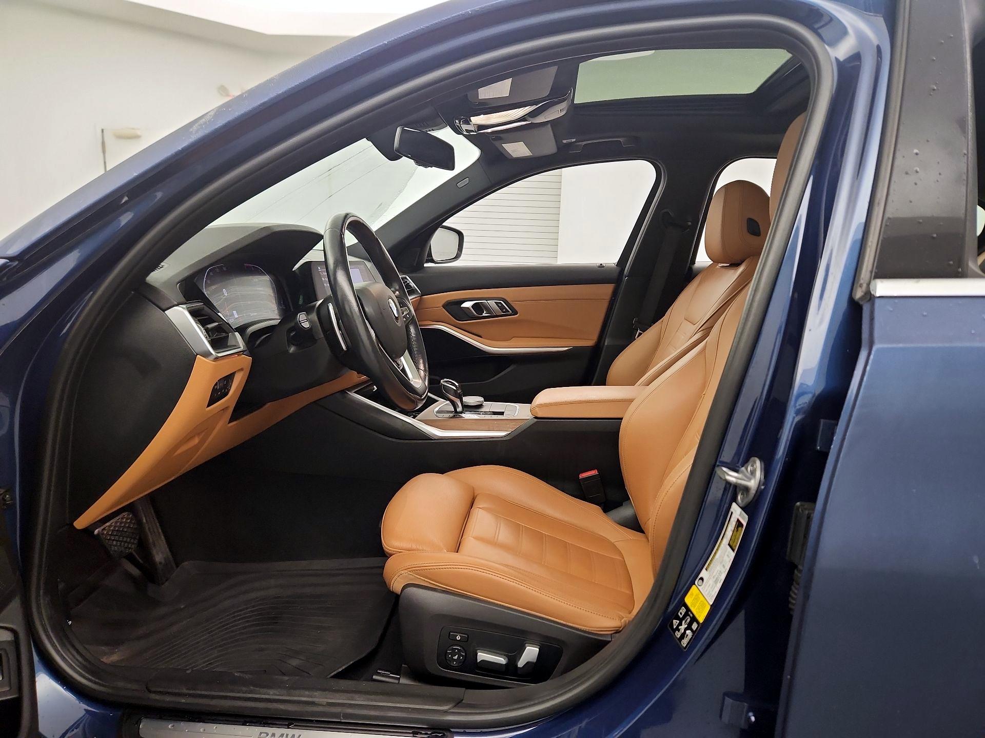 Thumbnail: 2021 BMW 3 Series - 9