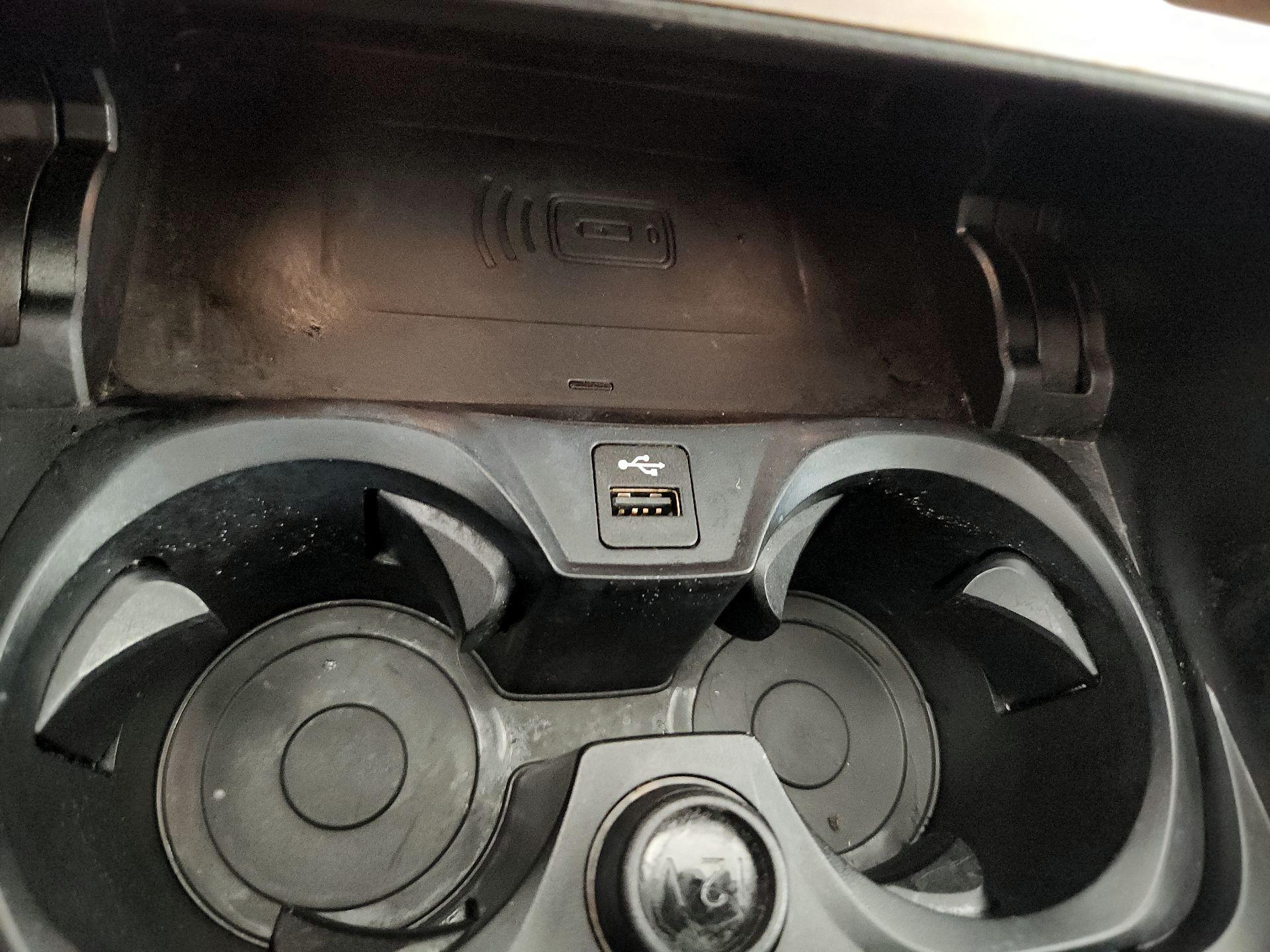 Thumbnail: 2021 BMW 3 Series - 17