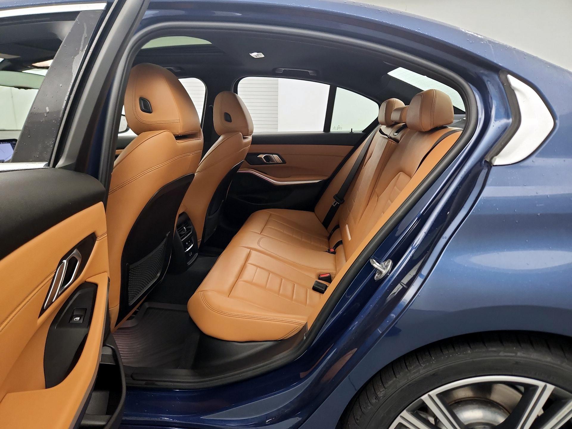 Thumbnail: 2021 BMW 3 Series - 19