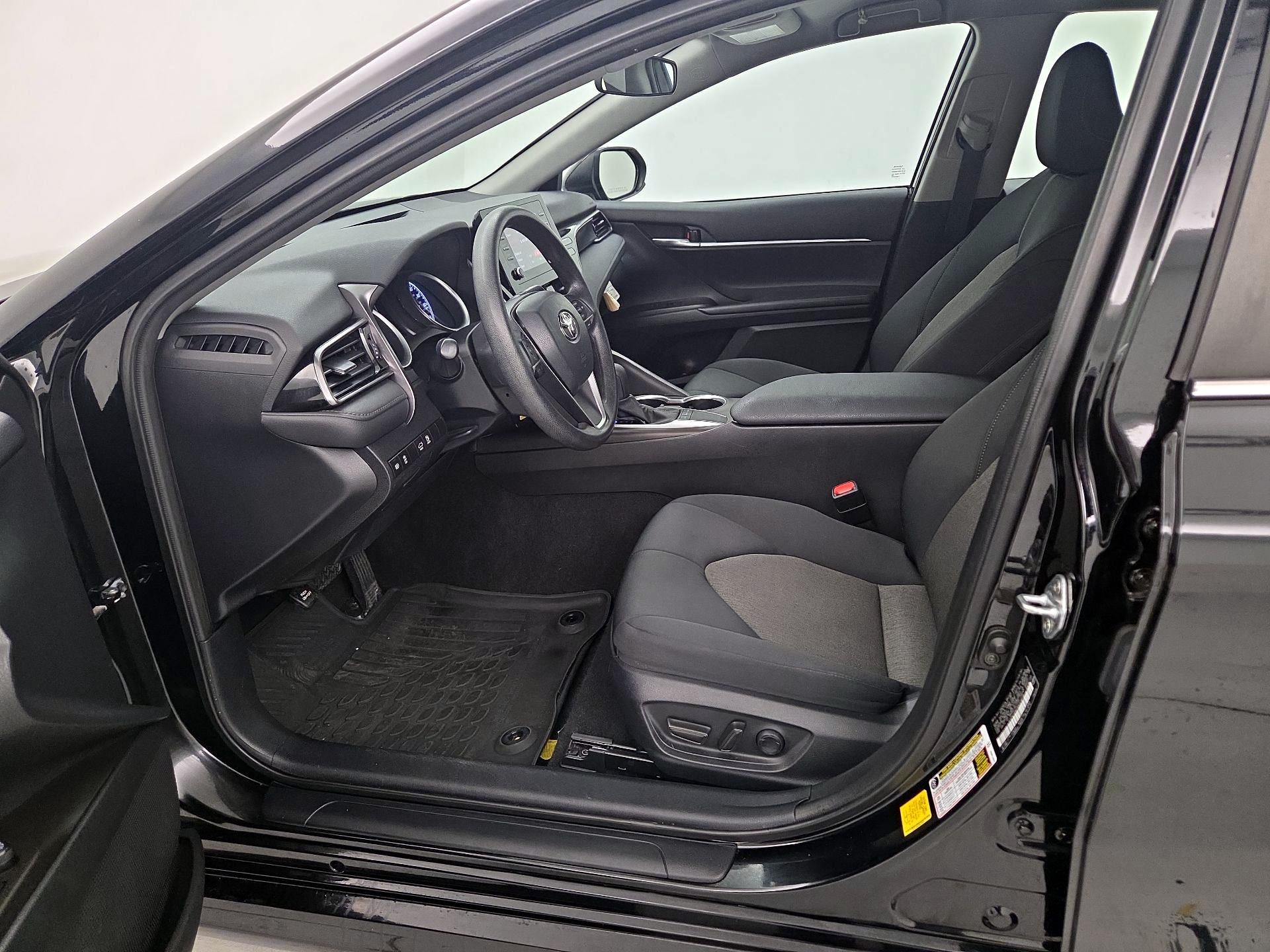 Thumbnail: 2023 Toyota Camry - 11