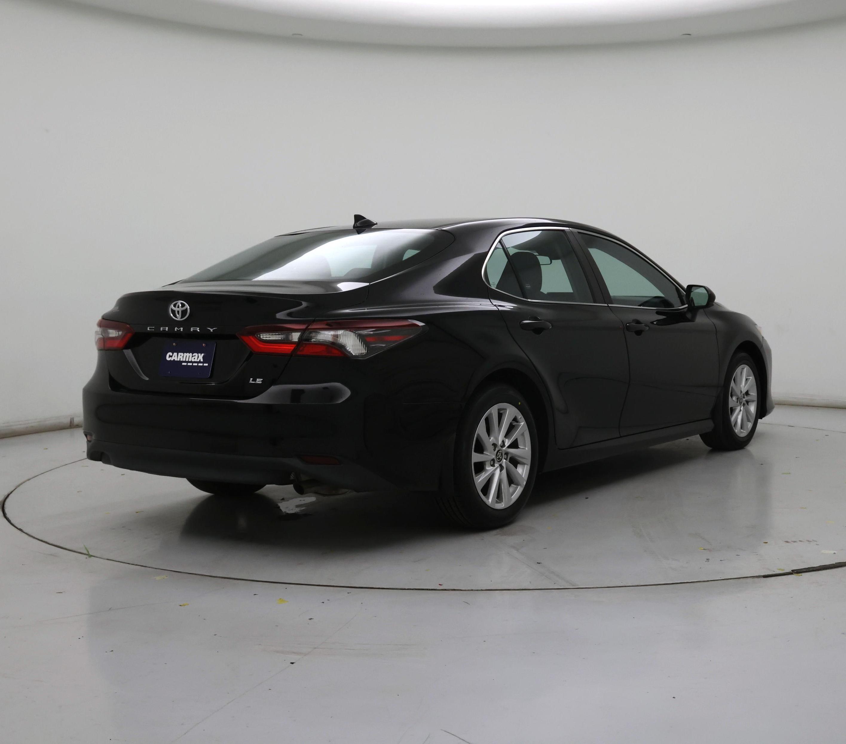 Thumbnail: 2023 Toyota Camry - 8