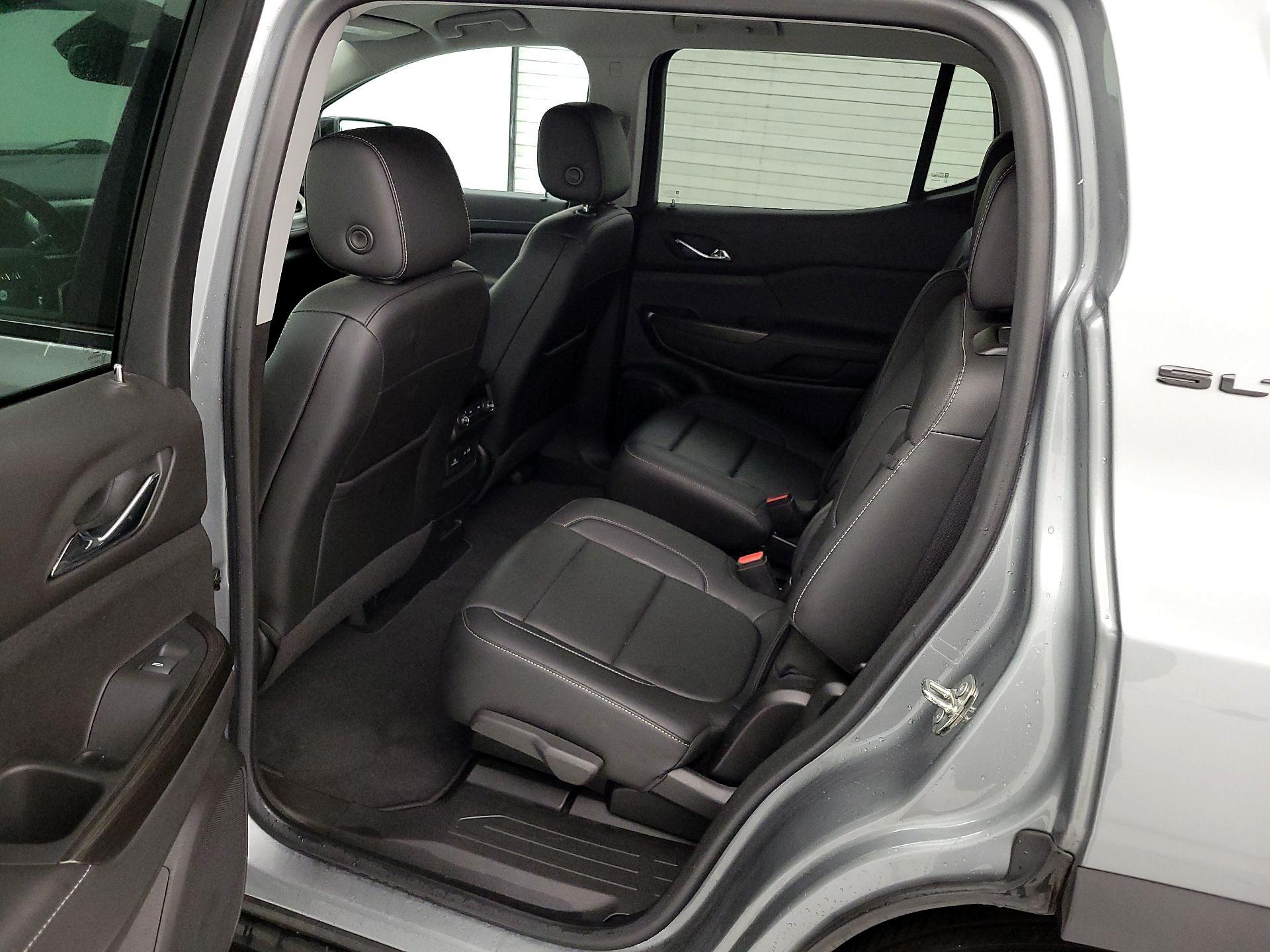 Thumbnail: 2023 GMC Acadia - 19