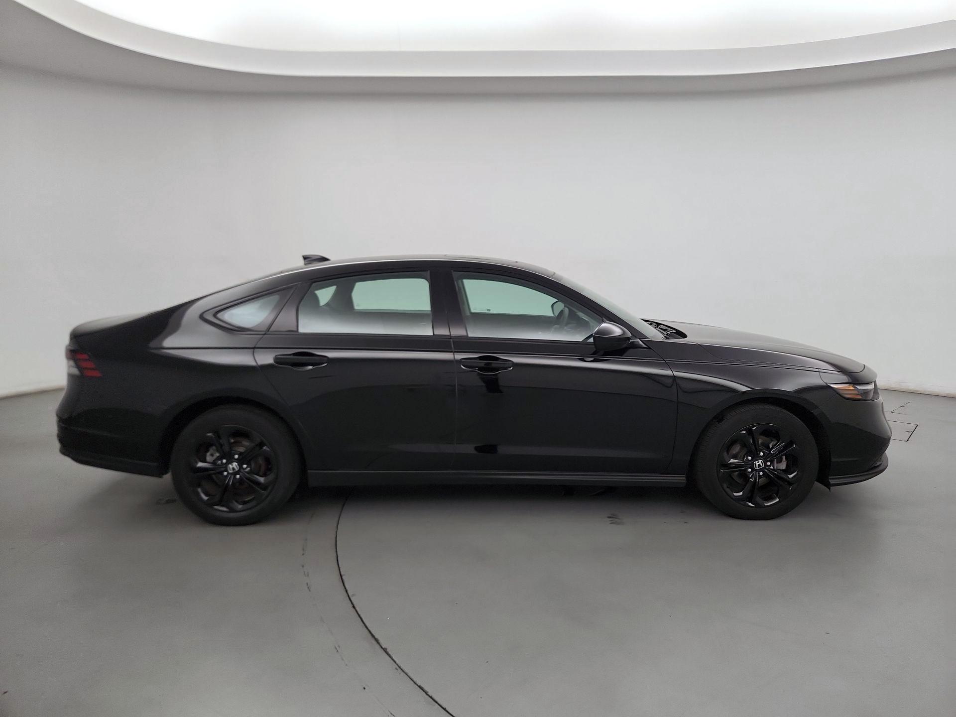 Thumbnail: 2025 Honda Accord - 4