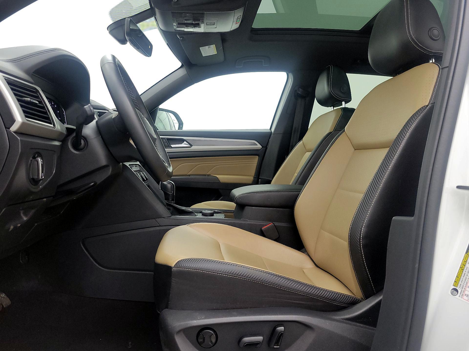 Thumbnail: 2022 Volkswagen Atlas - 11