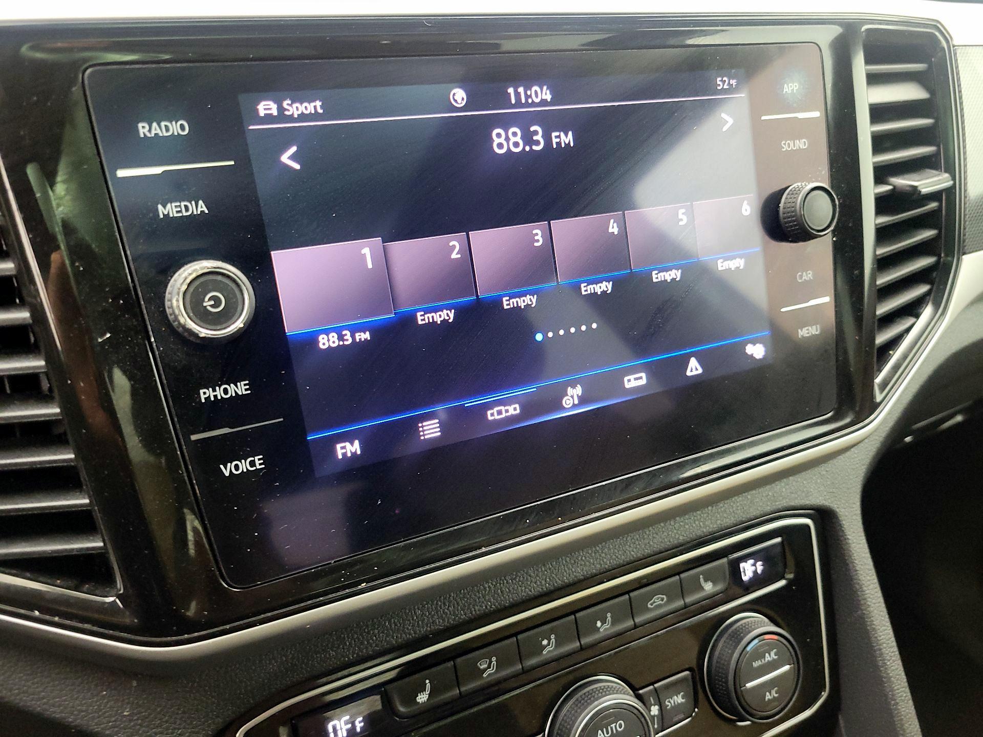 Thumbnail: 2022 Volkswagen Atlas - 15