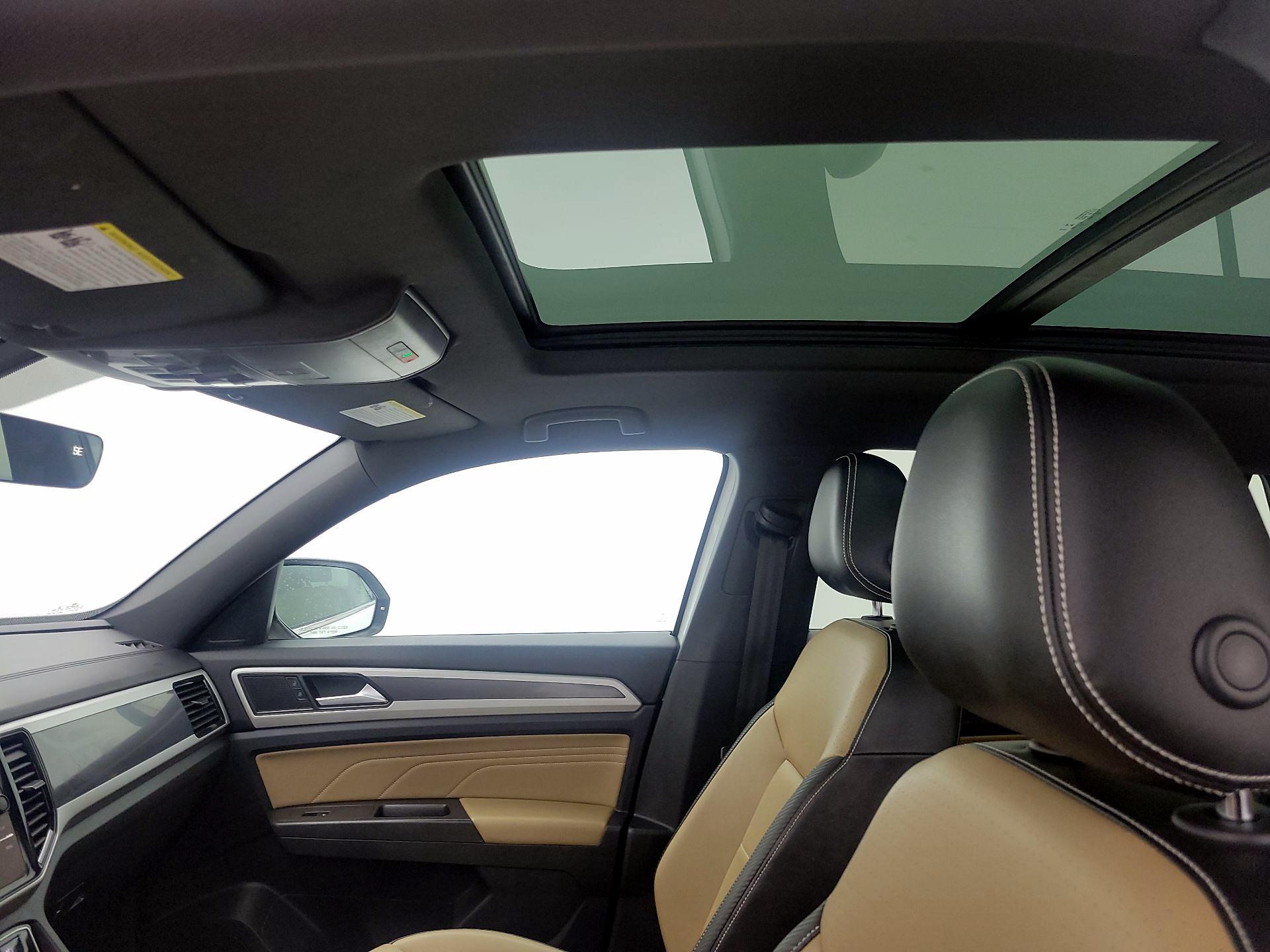 Thumbnail: 2022 Volkswagen Atlas - 19