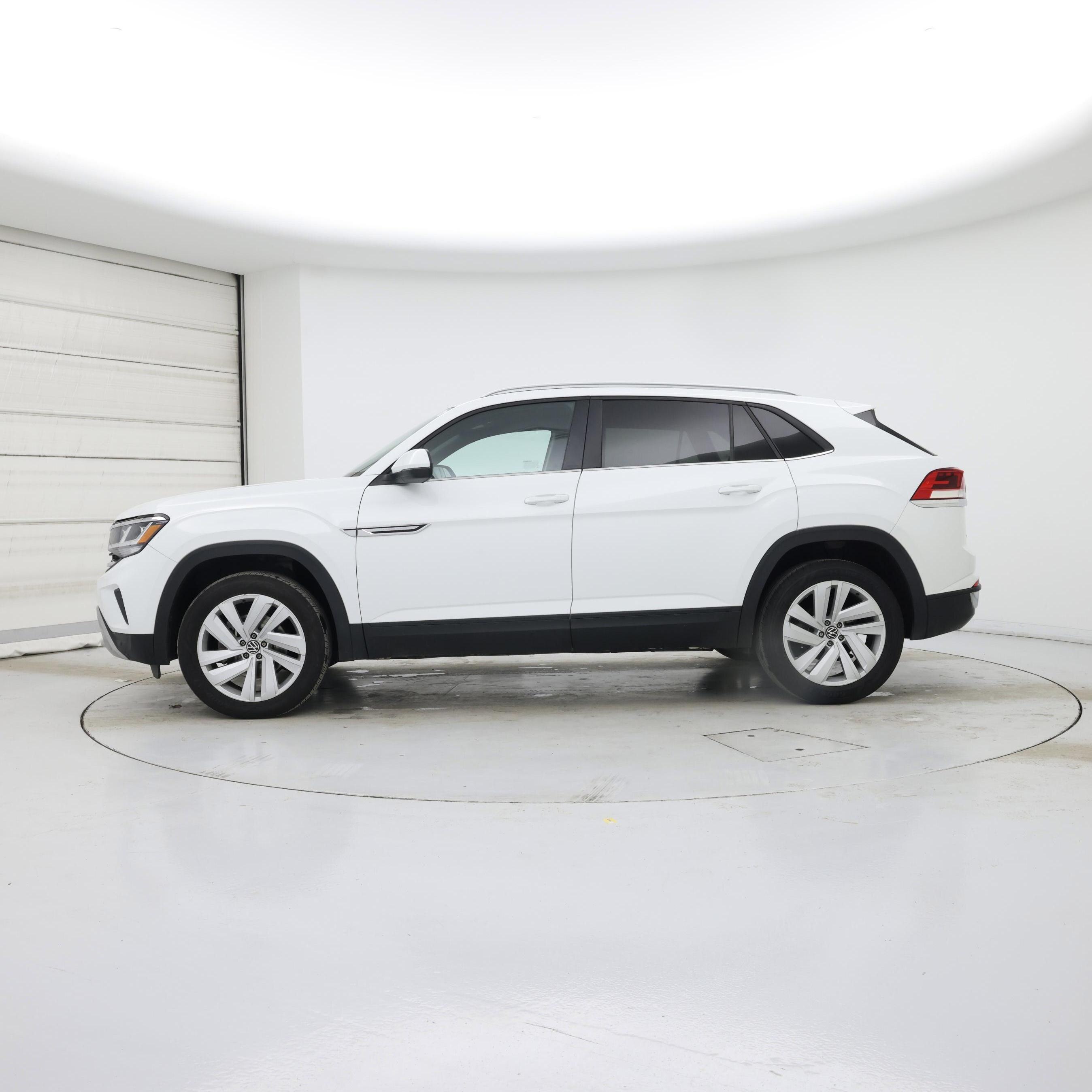 Thumbnail: 2022 Volkswagen Atlas - 3