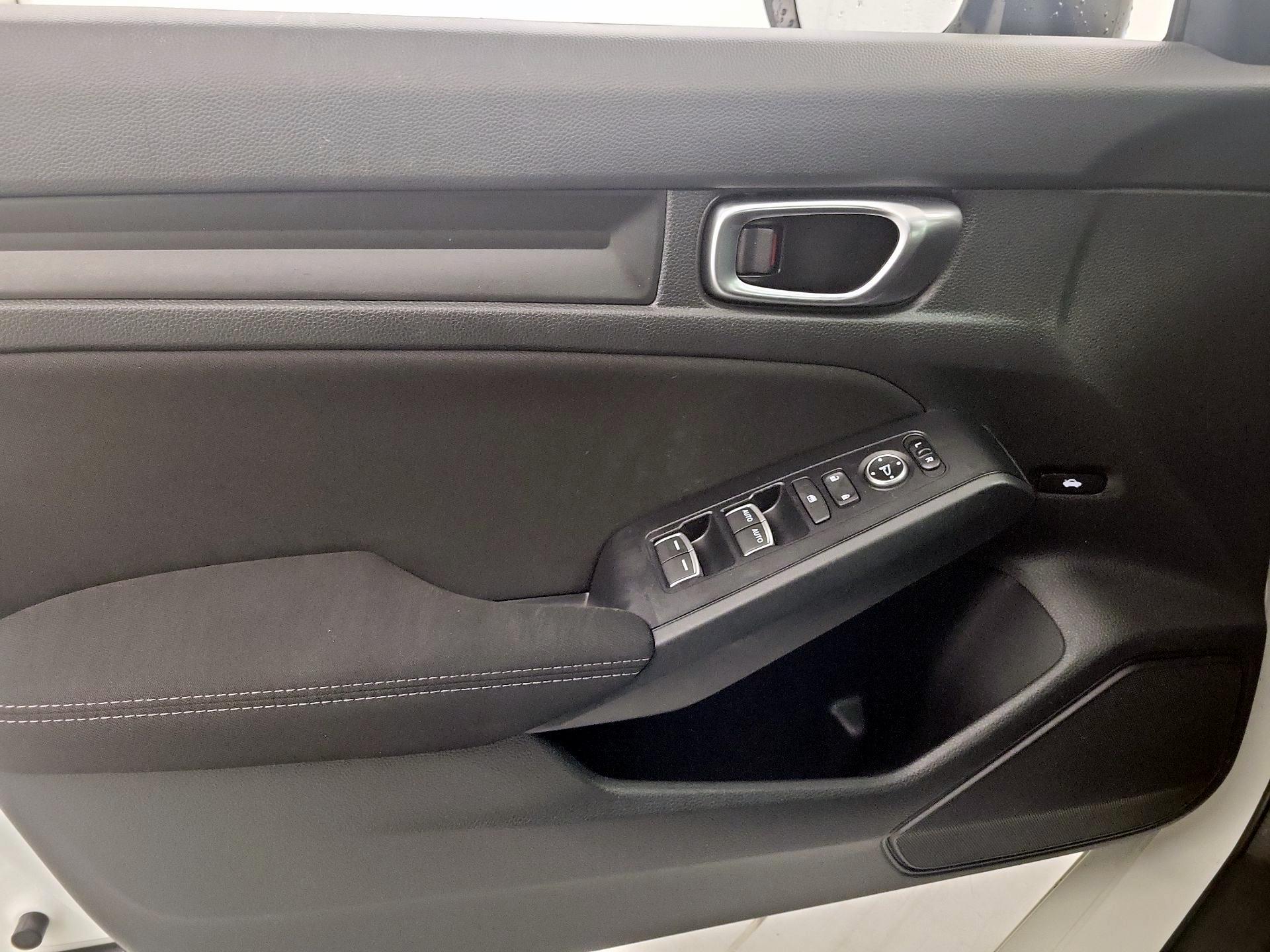 Thumbnail: 2023 Honda Civic - 12