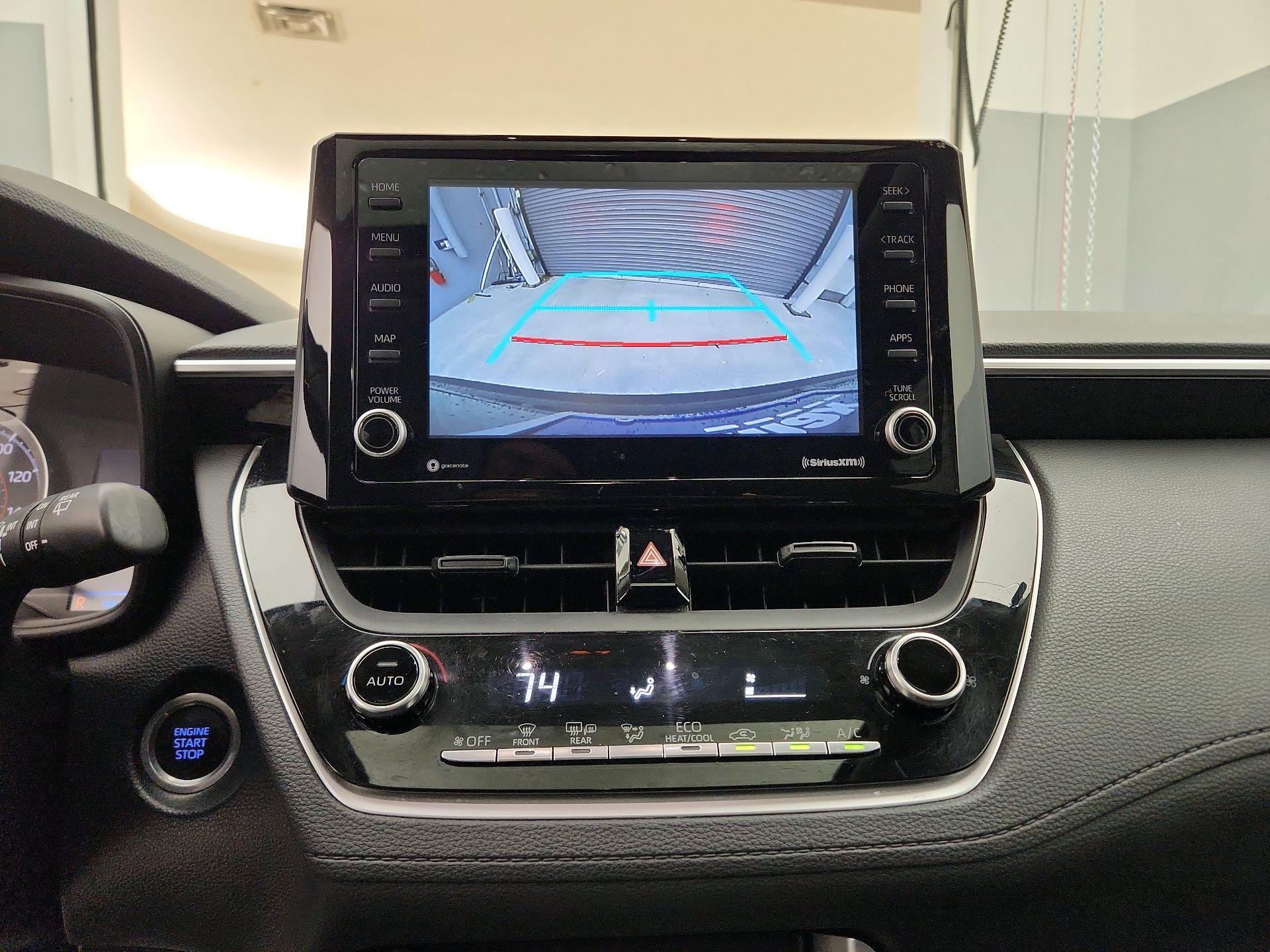 Thumbnail: 2022 Toyota Corolla Cross - 14