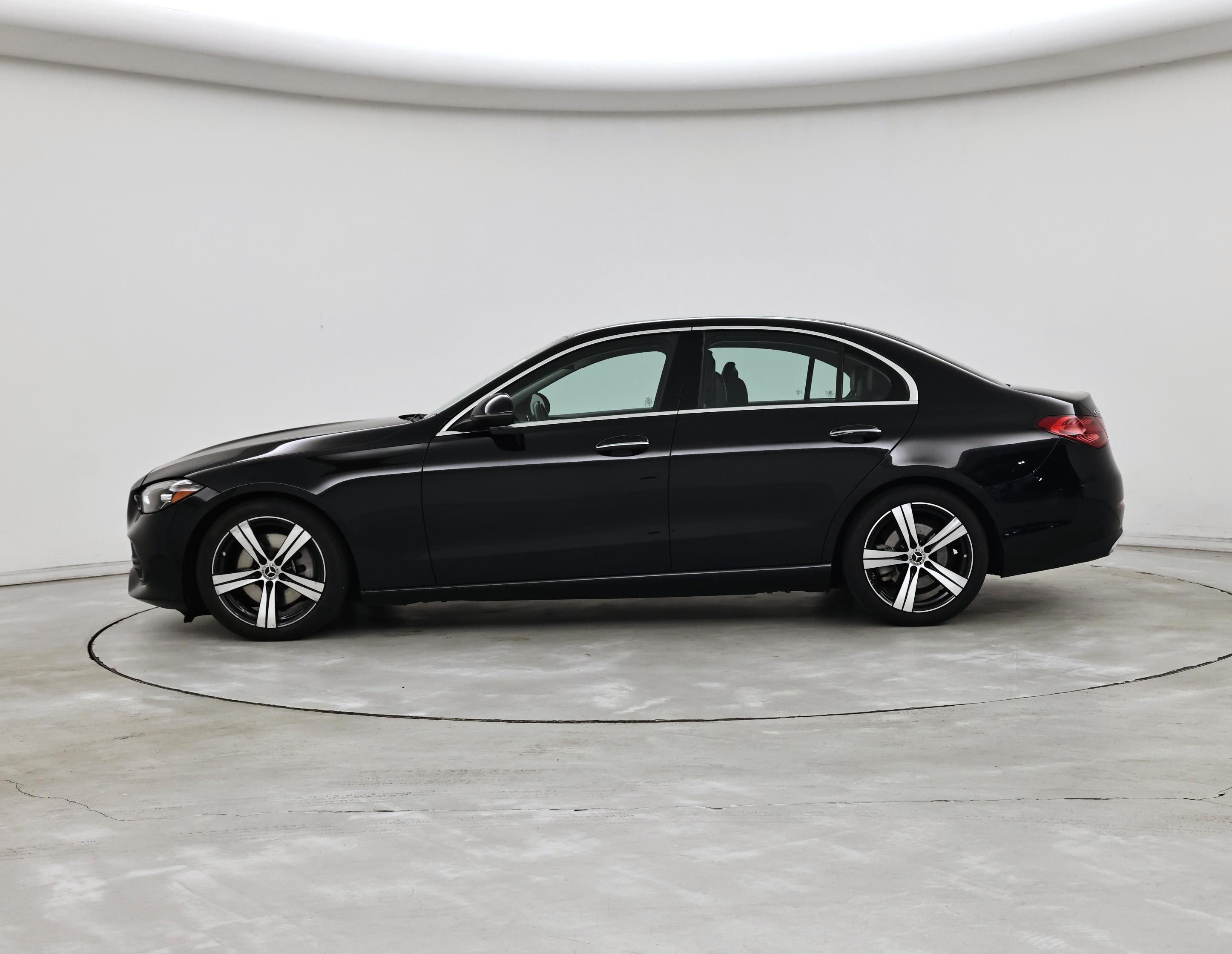 Thumbnail: 2022 Mercedes-Benz C-Class - 3