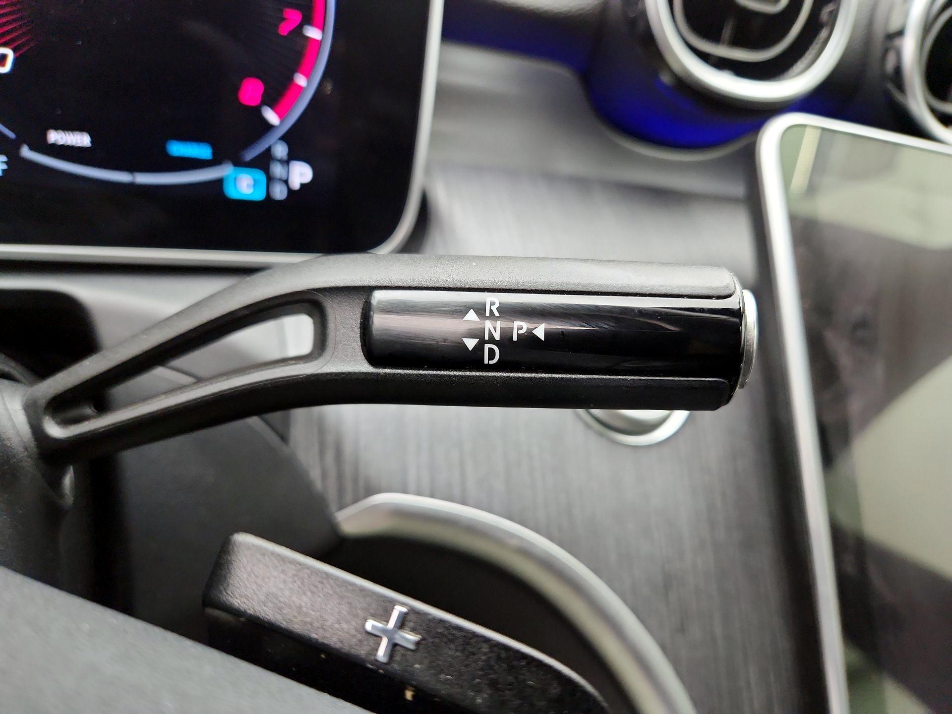 Thumbnail: 2023 Mercedes-Benz C-Class - 17