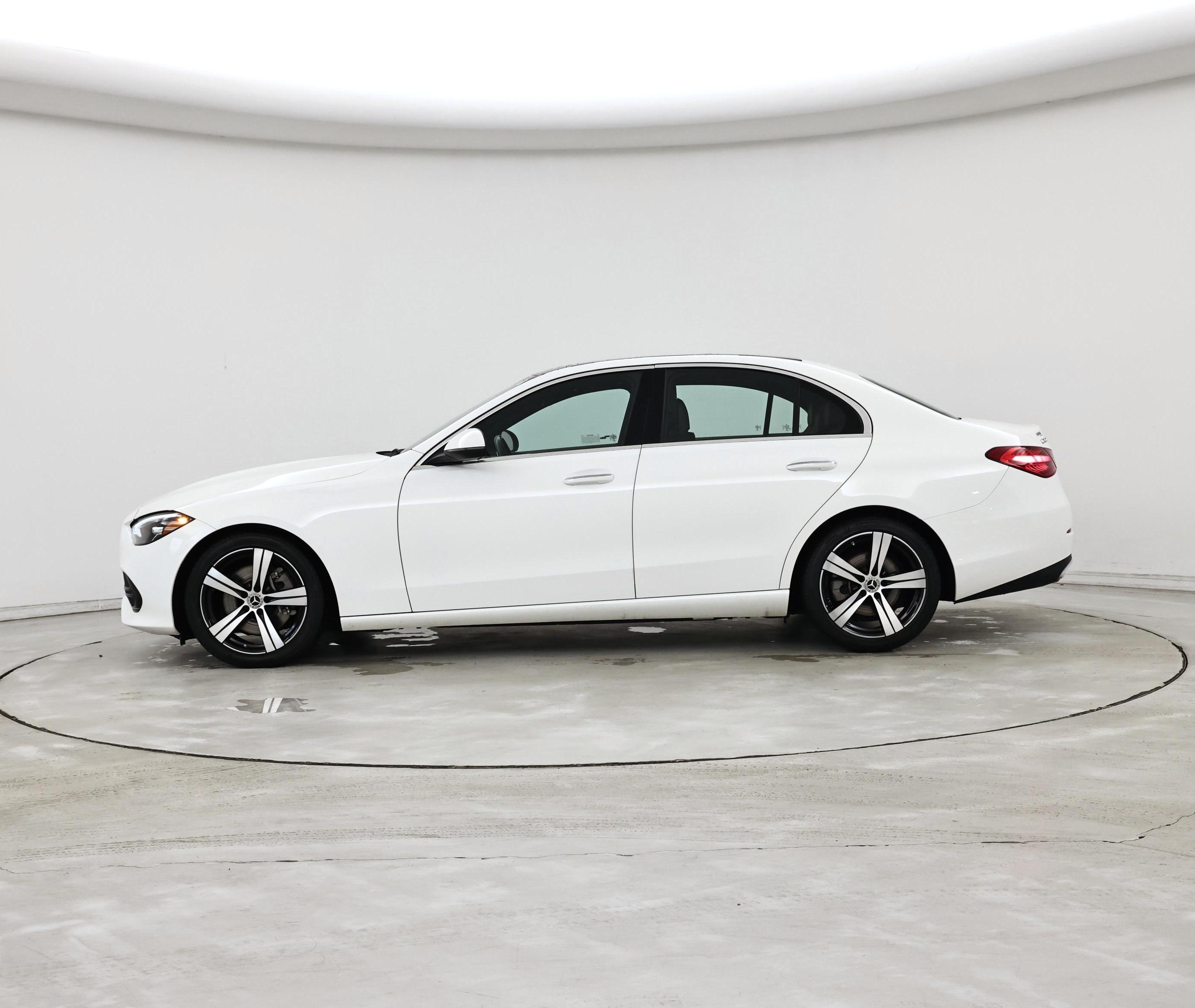 Thumbnail: 2023 Mercedes-Benz C-Class - 3