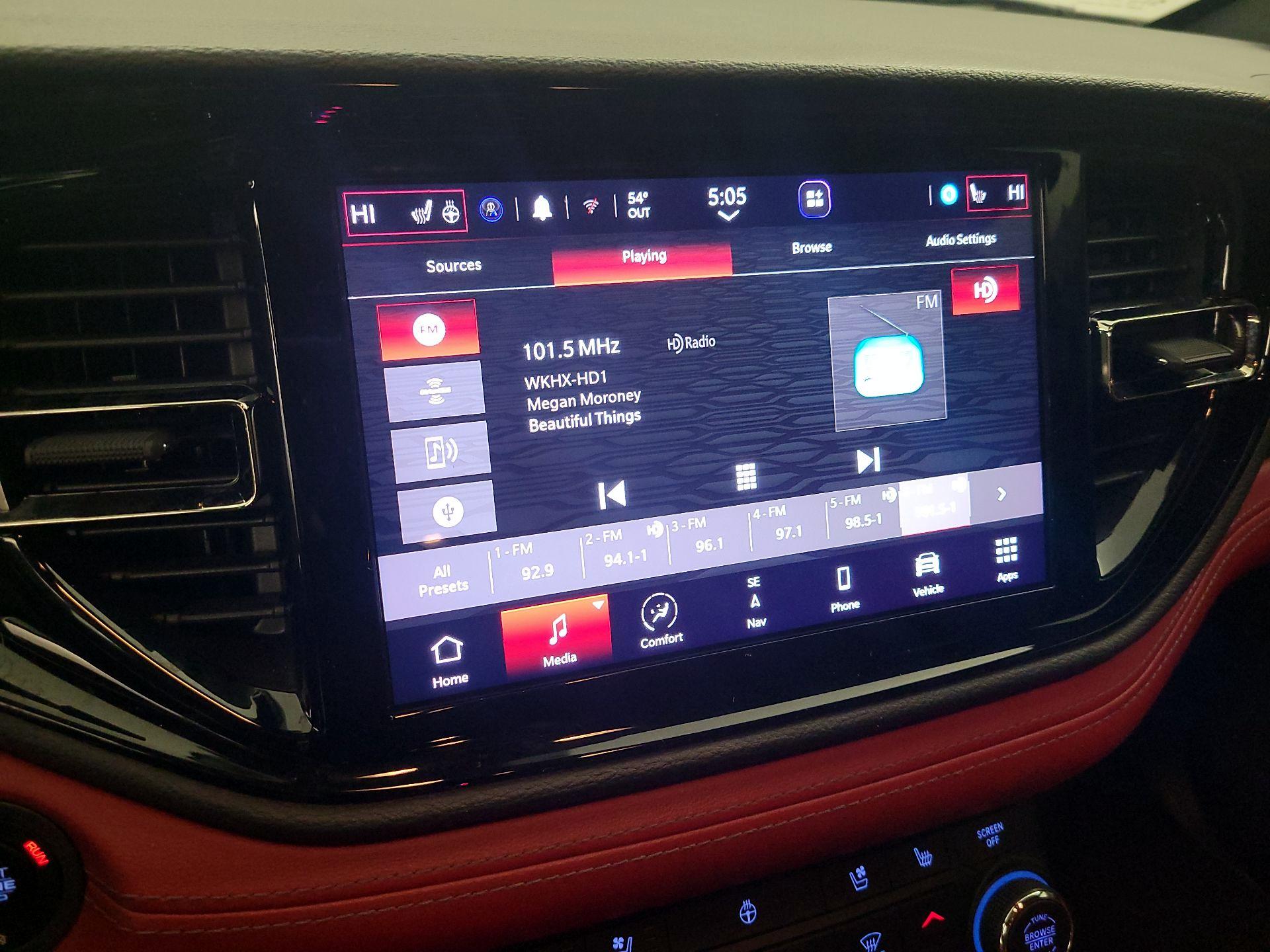 Thumbnail: 2021 Dodge Durango - 16