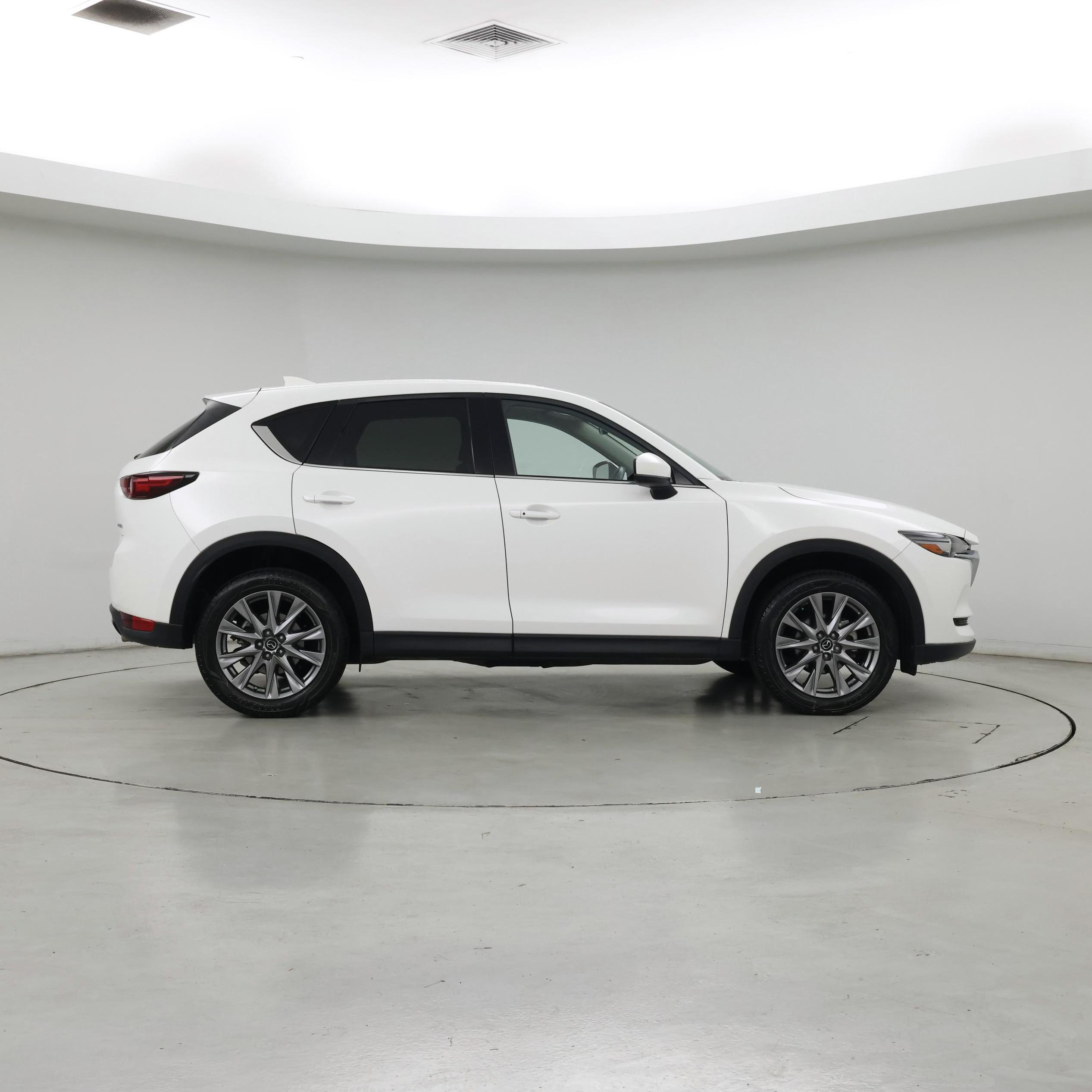 Thumbnail: 2021 Mazda CX-5 - 7