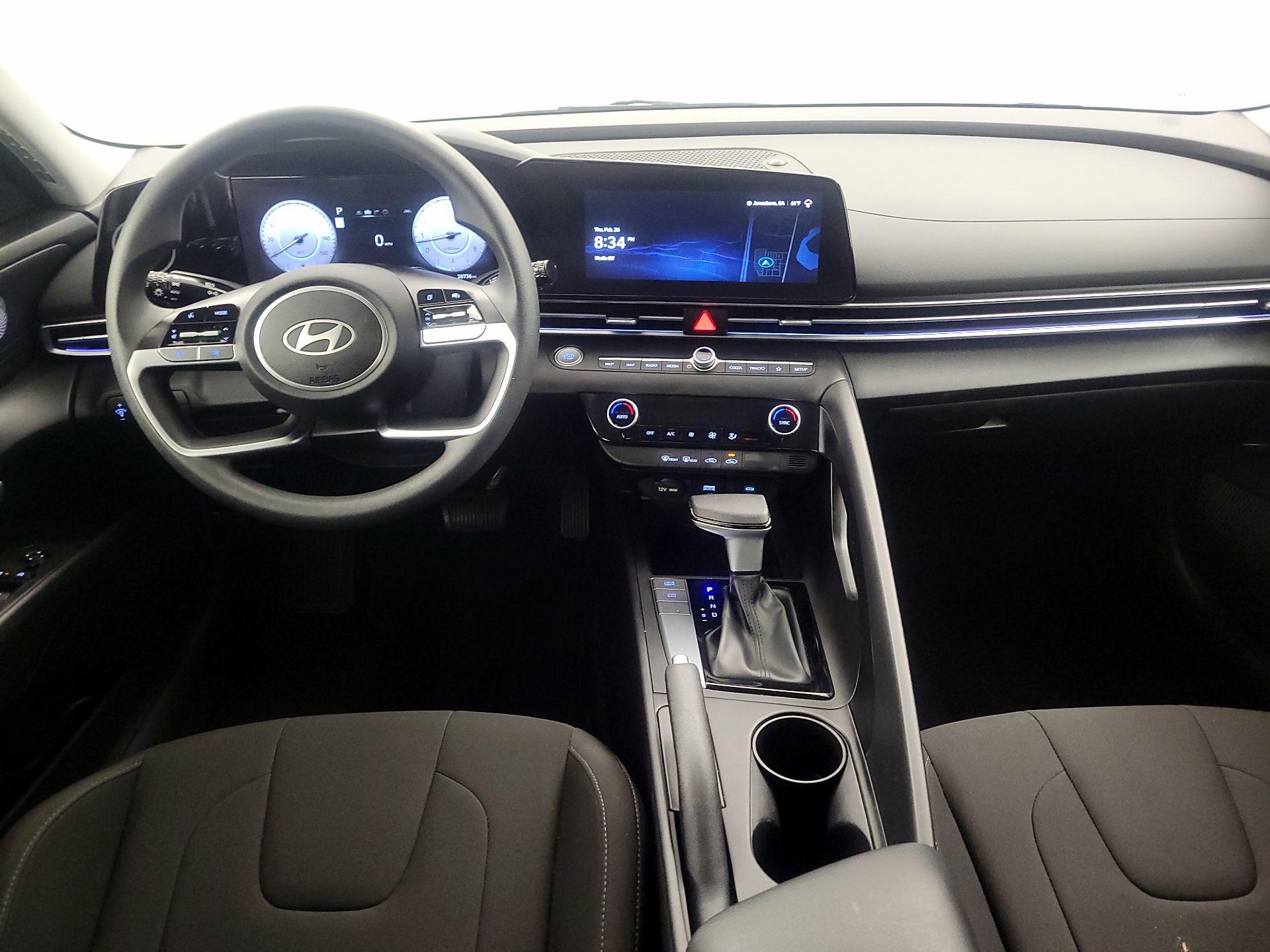 Thumbnail: 2024 Hyundai Elantra - 9