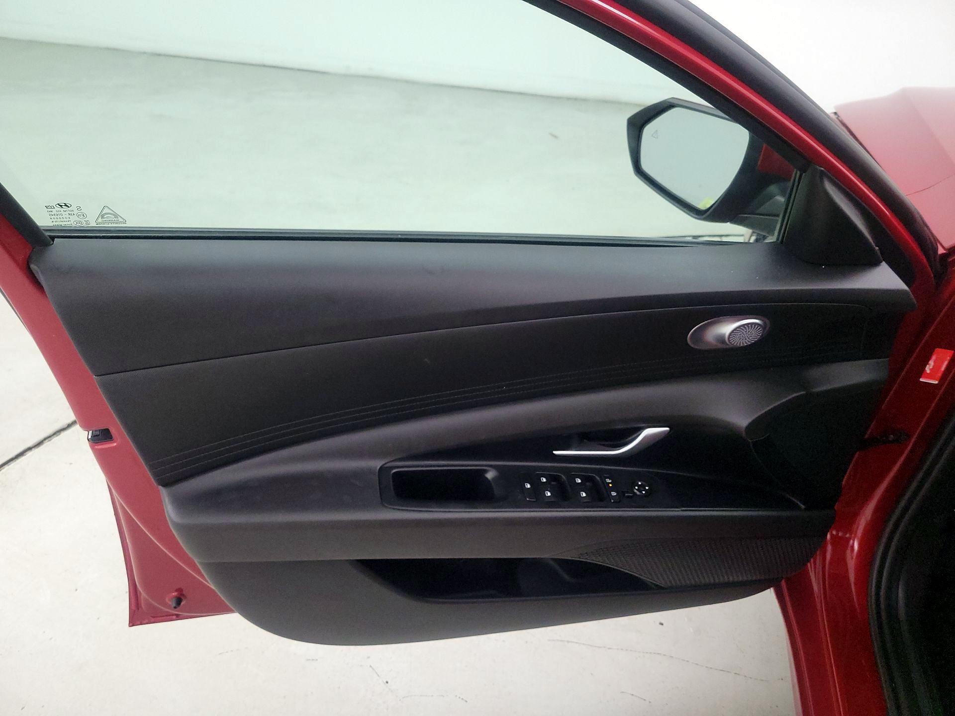 Thumbnail: 2024 Hyundai Elantra - 12