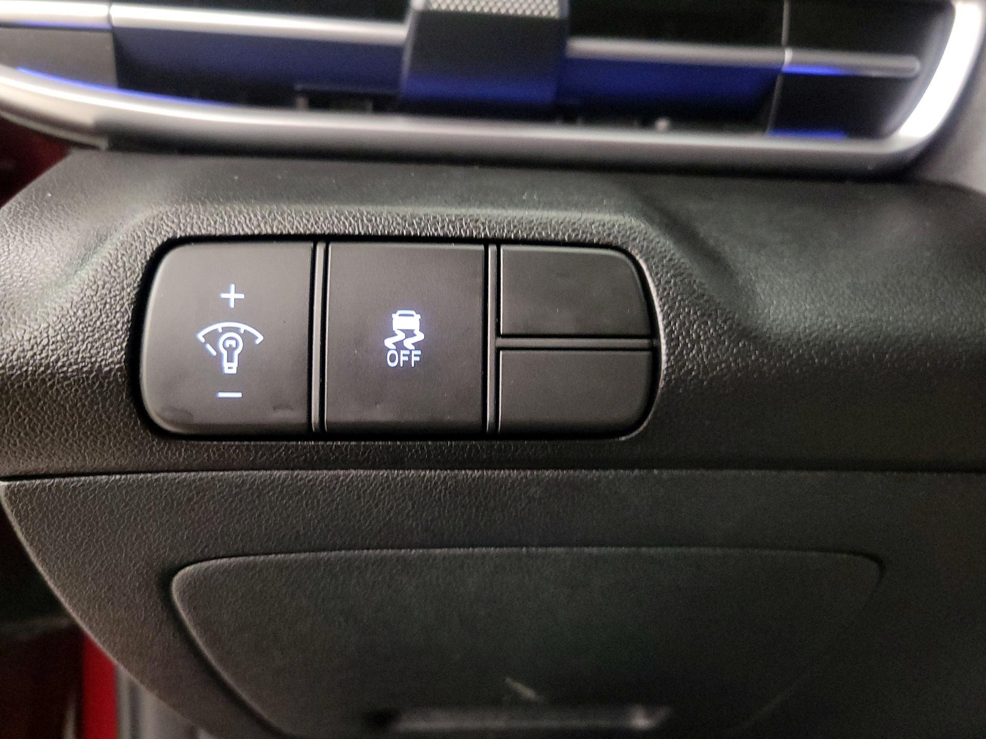 Thumbnail: 2024 Hyundai Elantra - 13