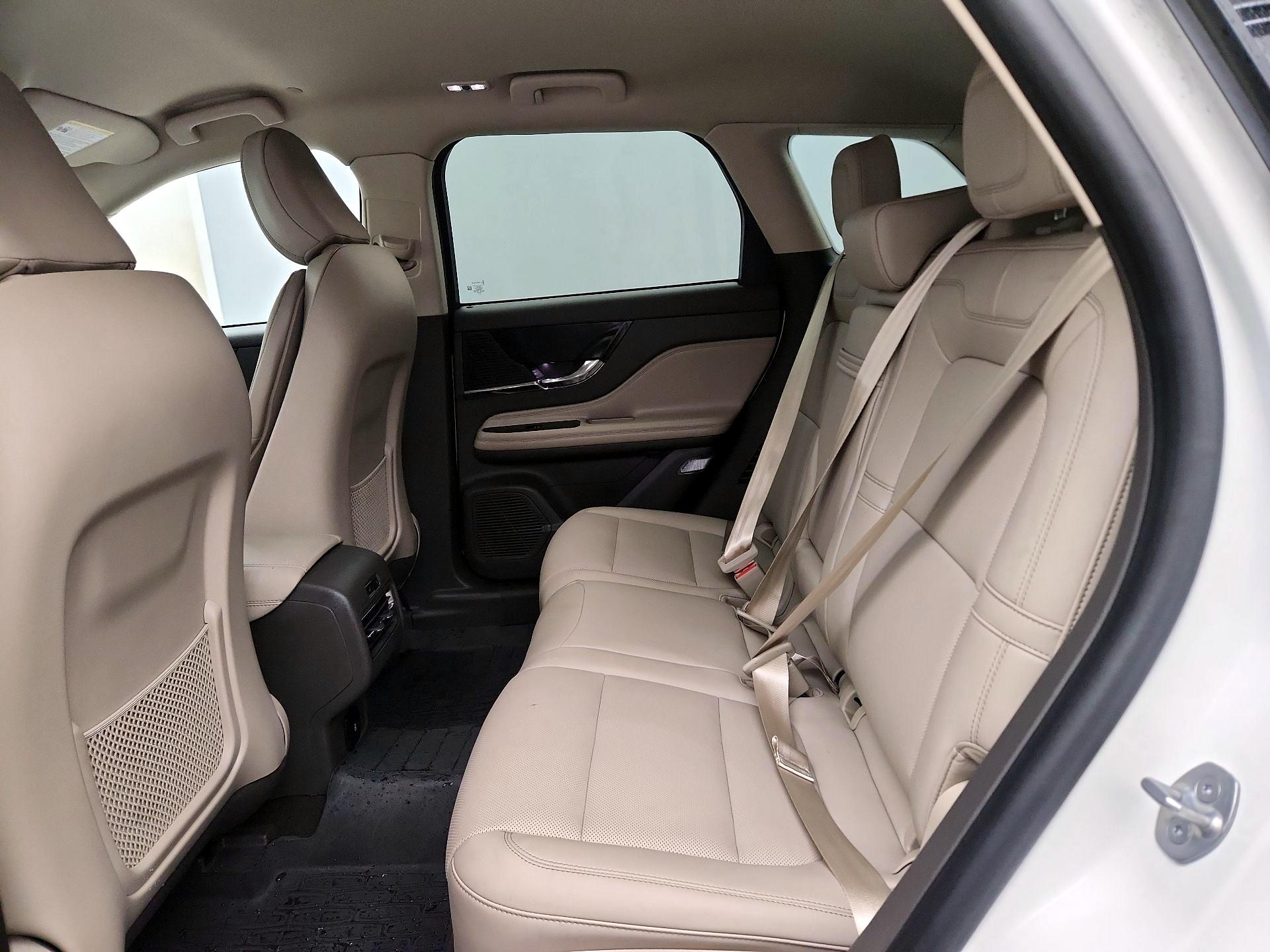 Thumbnail: 2021 Lincoln Corsair - 20