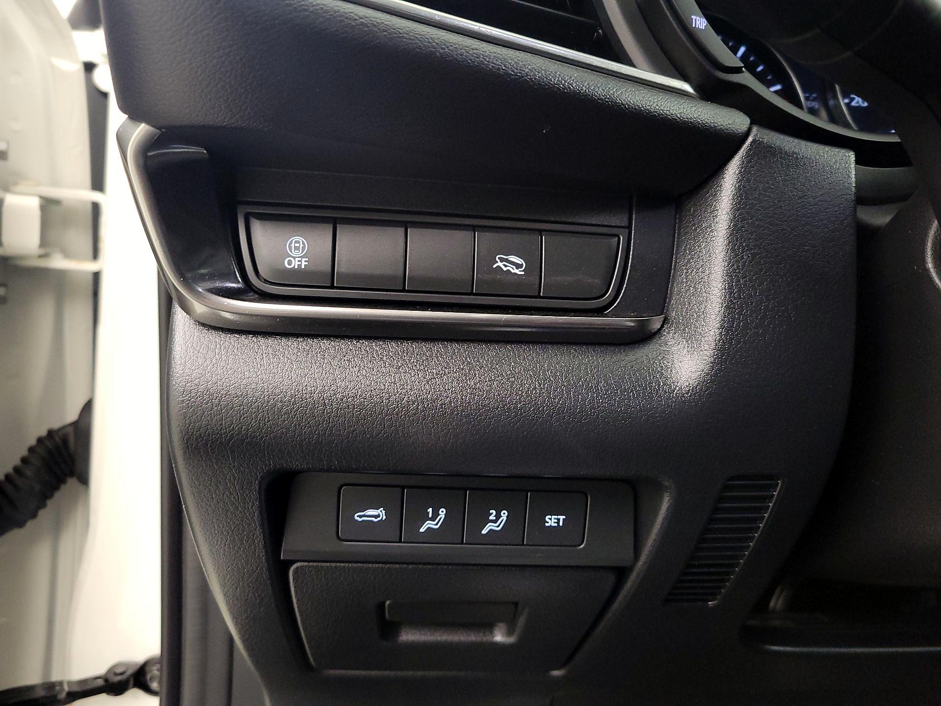 Thumbnail: 2023 Mazda CX-30 - 13