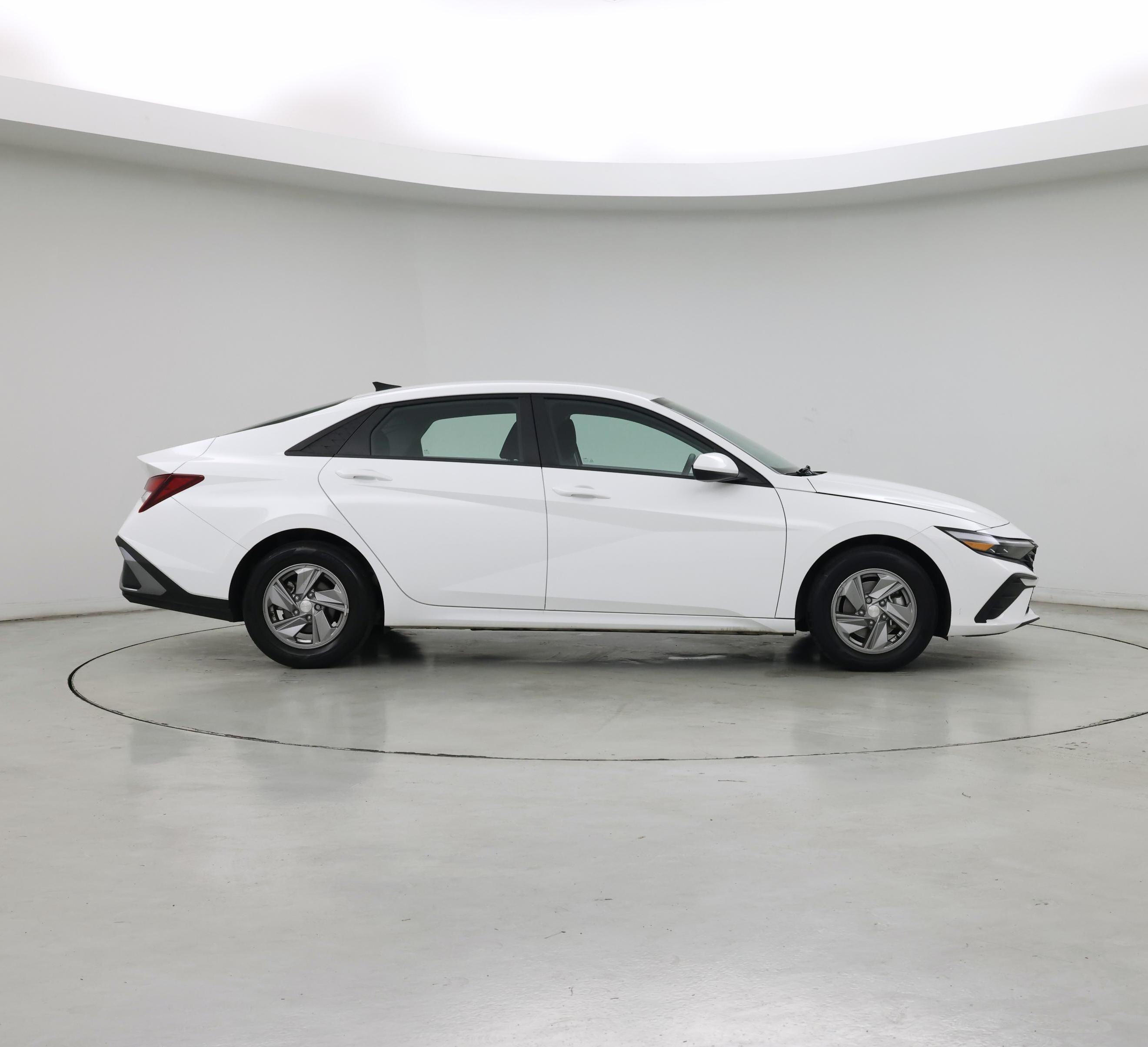 Thumbnail: 2024 Hyundai Elantra - 7