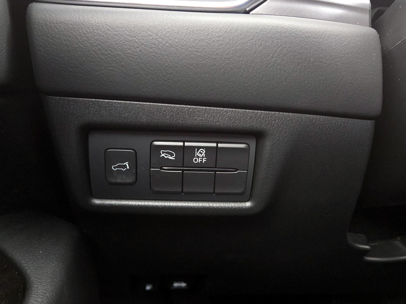 2023 Mazda CX-5 S Preferred package - Photo 14